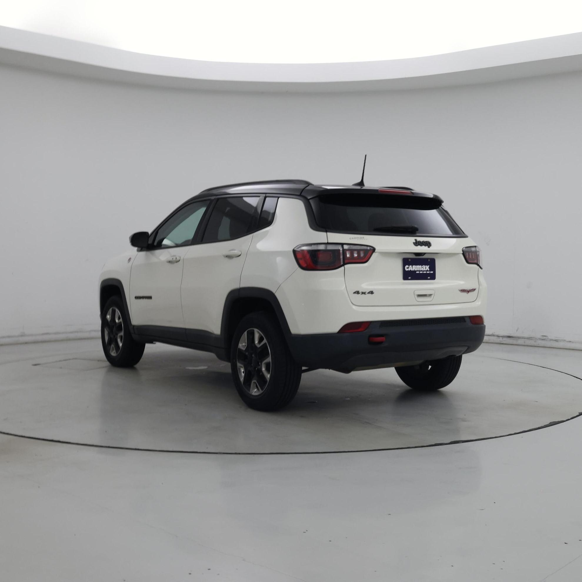Thumbnail: 2017 Jeep Compass - 2