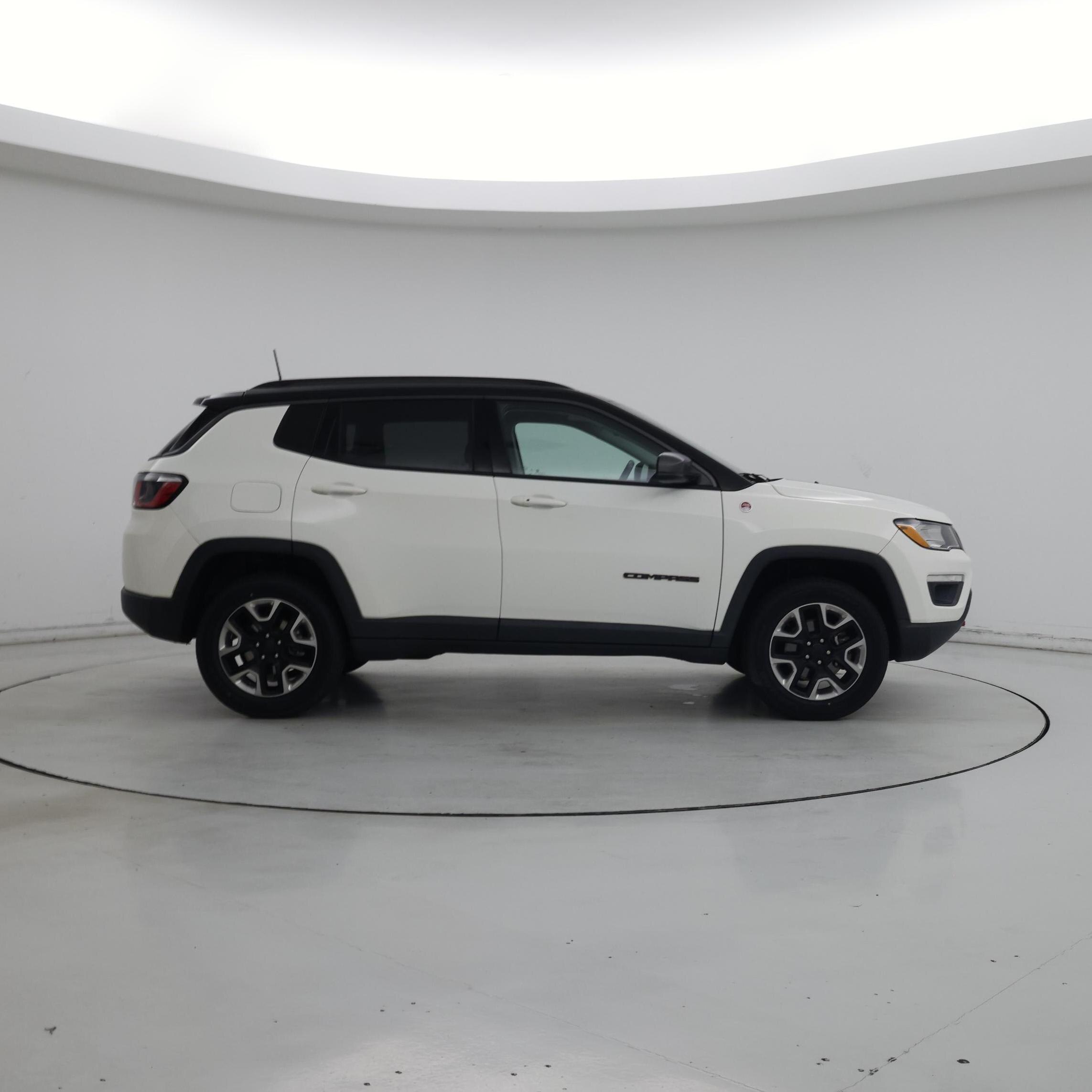 Thumbnail: 2017 Jeep Compass - 7