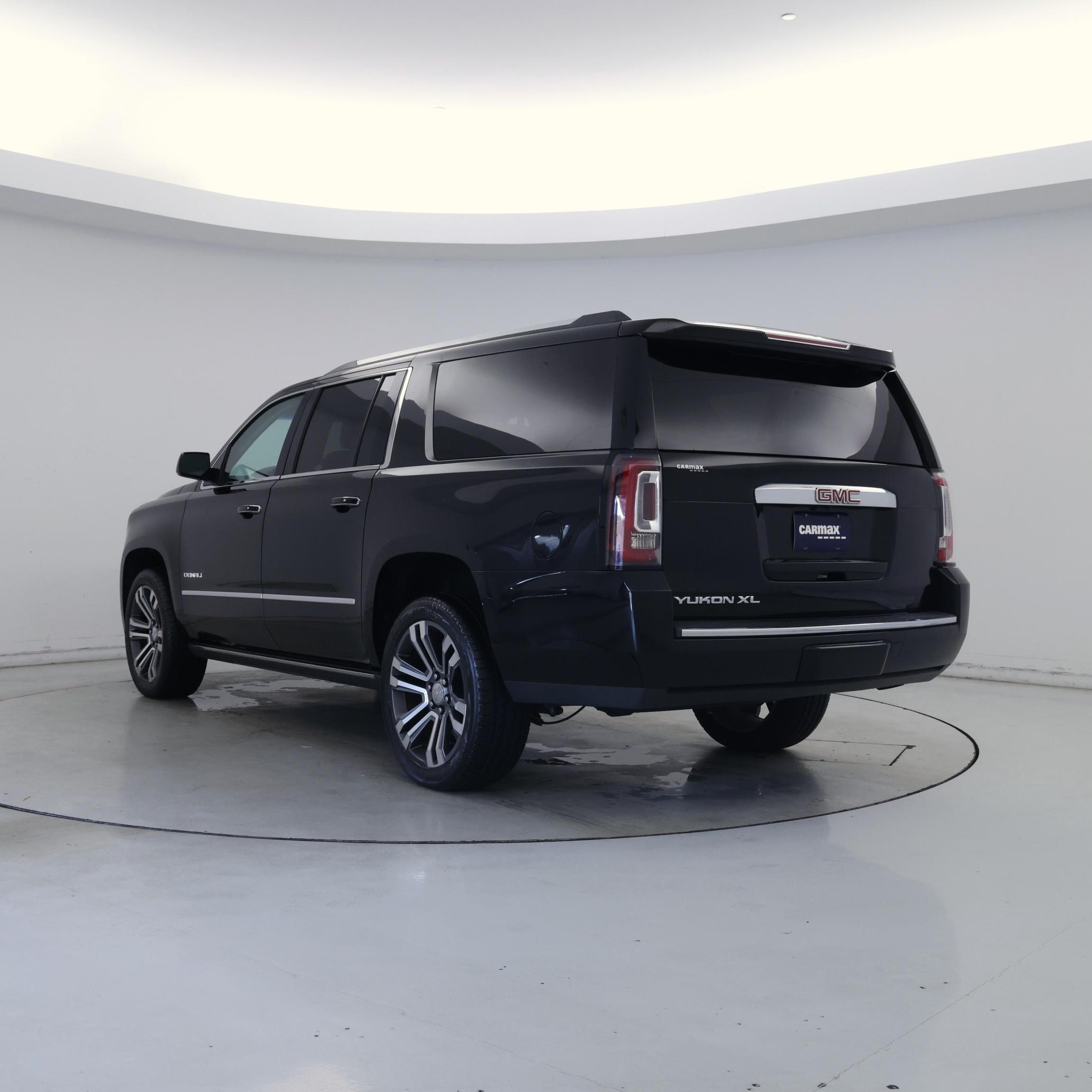 Thumbnail: 2019 GMC Yukon XL - 2