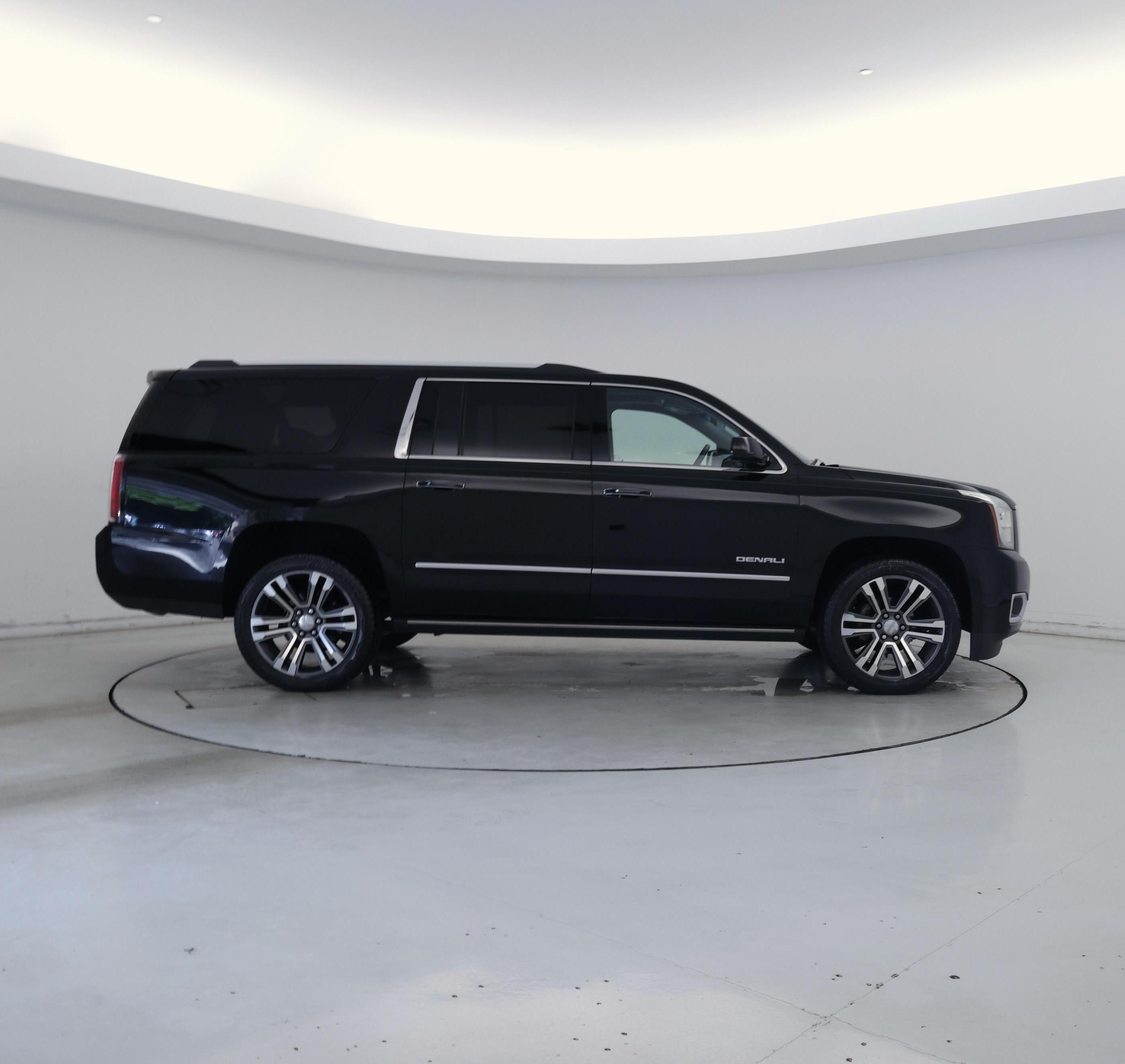 Thumbnail: 2019 GMC Yukon XL - 7