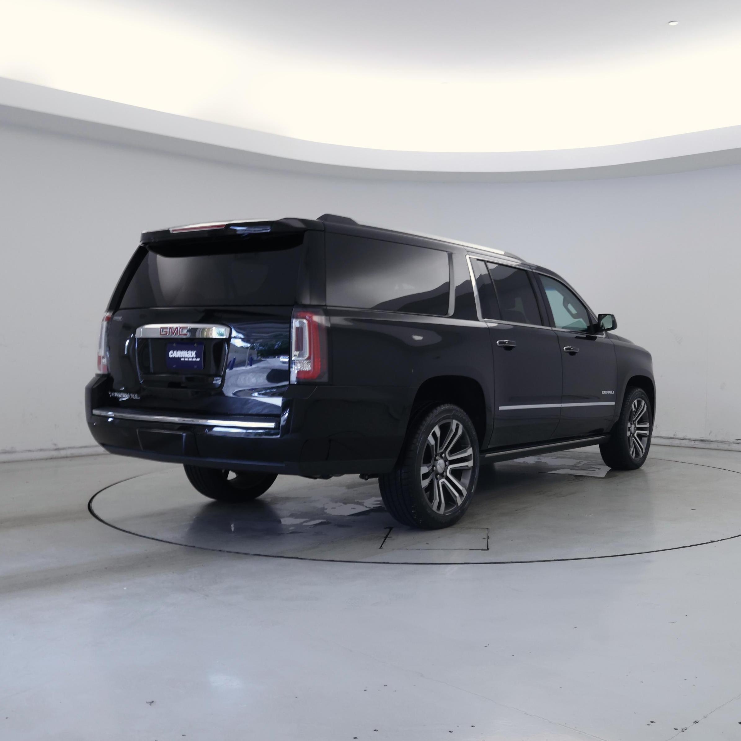 Thumbnail: 2019 GMC Yukon XL - 8