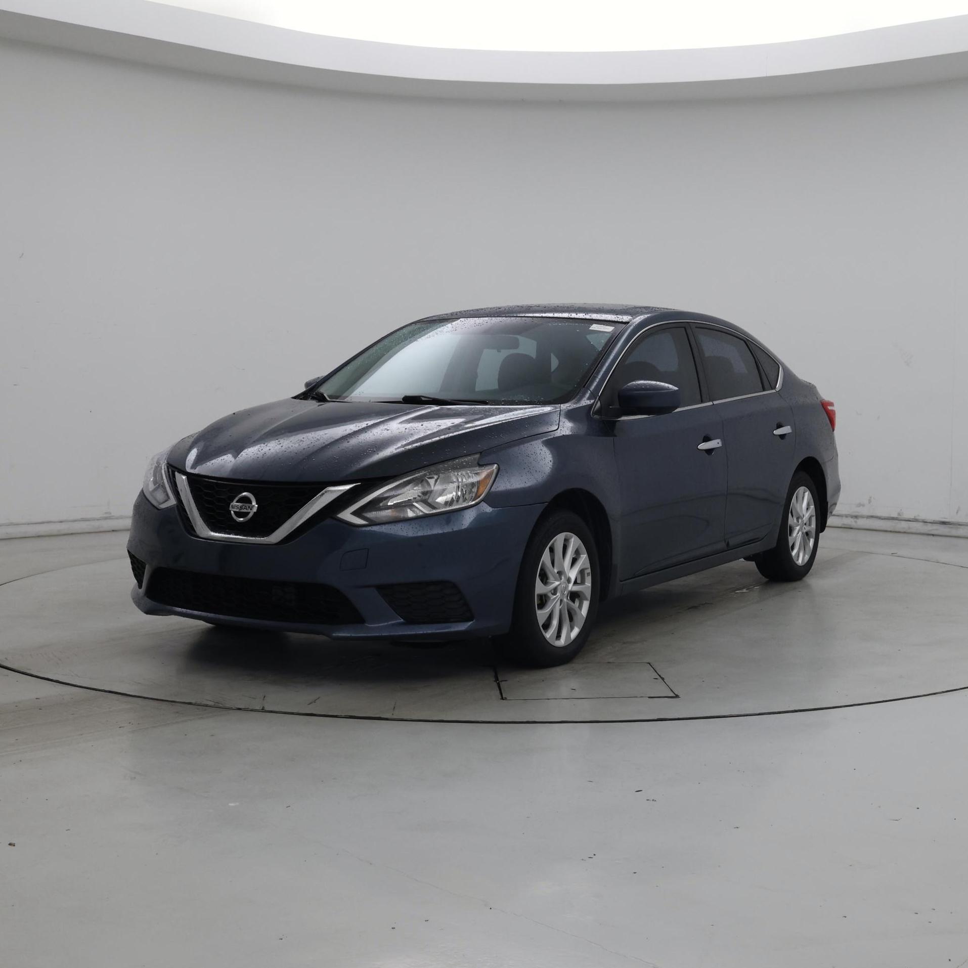 Thumbnail: 2016 Nissan Sentra - 4