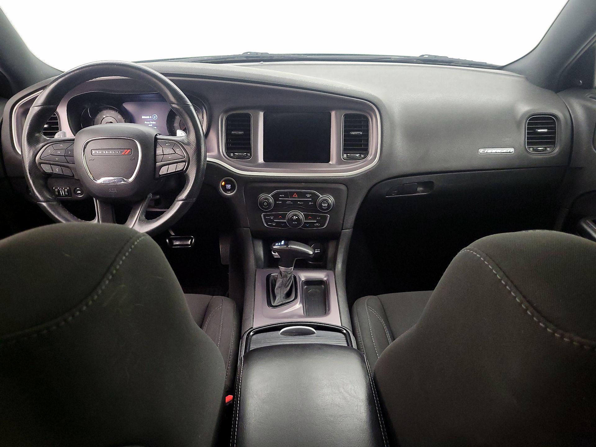 Thumbnail: 2019 Dodge Charger - 9