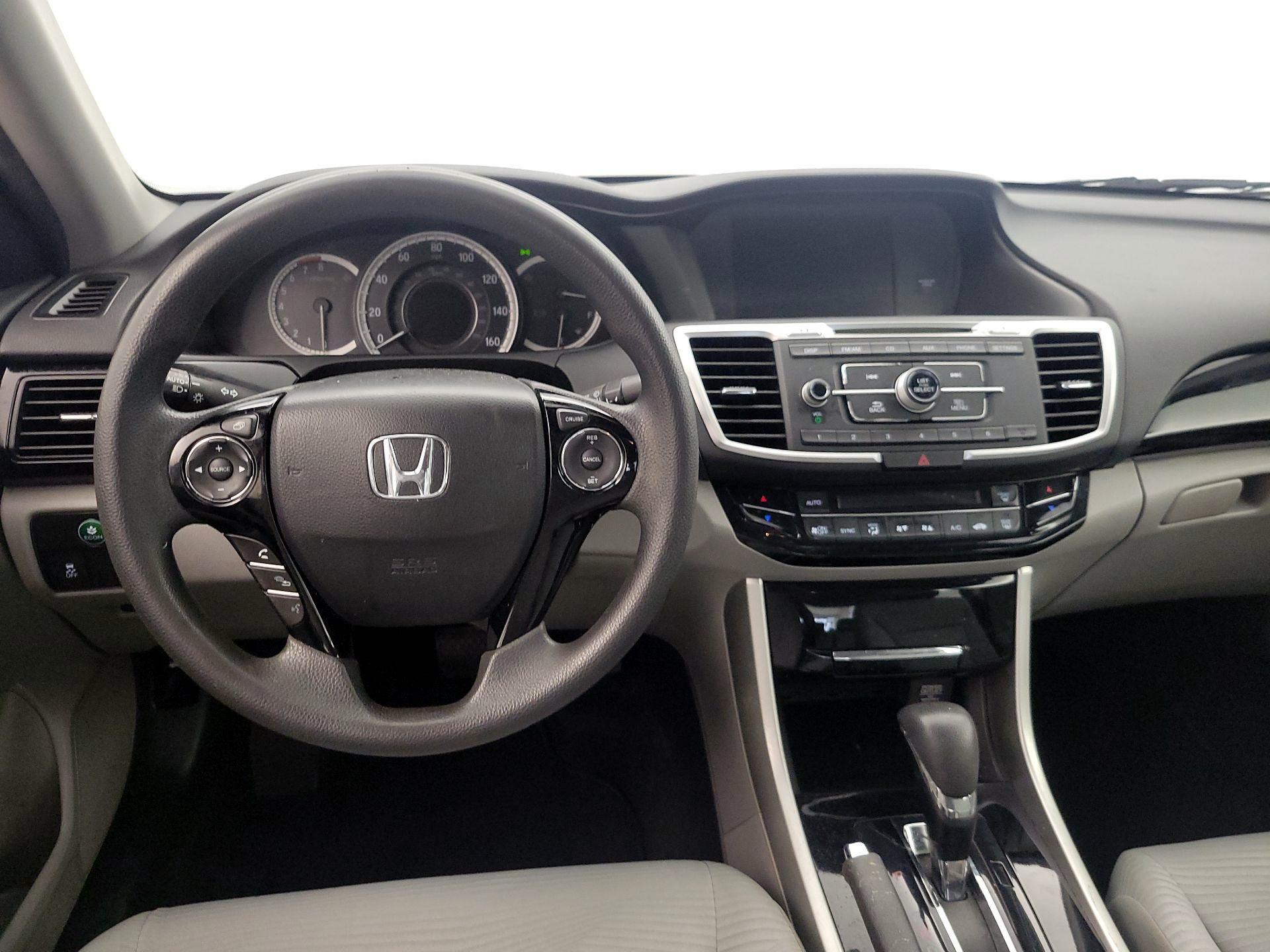 Thumbnail: 2017 Honda Accord - 10