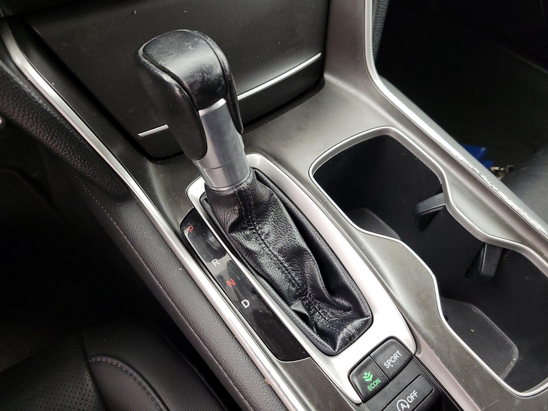 Thumbnail: 2021 Honda Accord - 17
