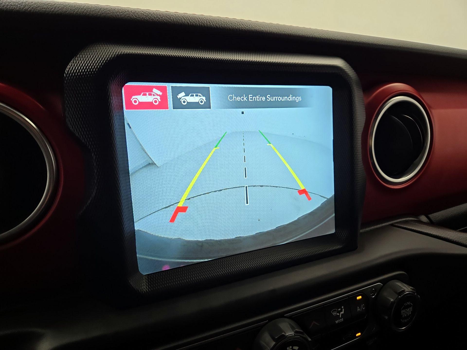 Thumbnail: 2021 Jeep Wrangler - 15