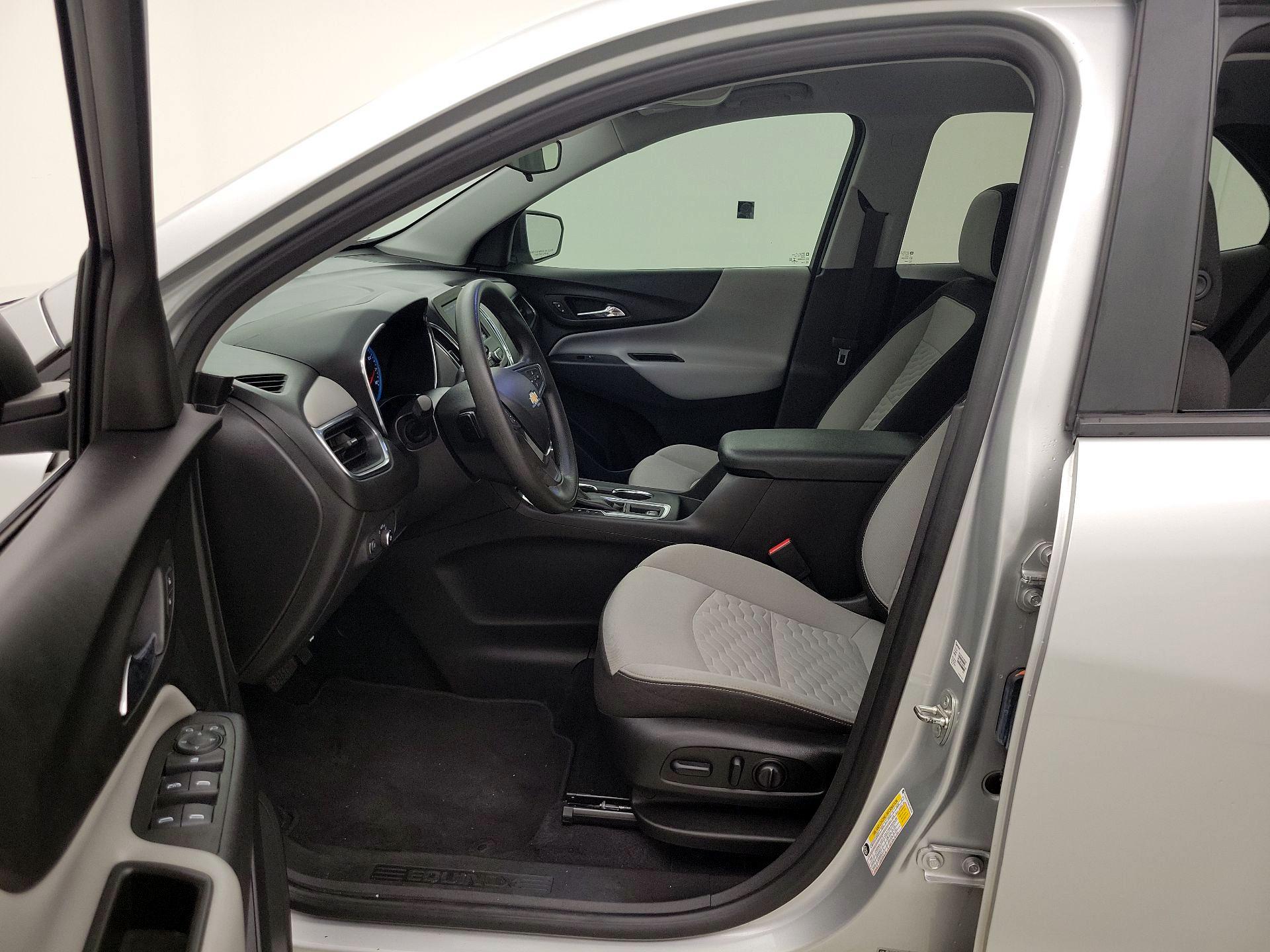 Thumbnail: 2021 Chevrolet Equinox - 11