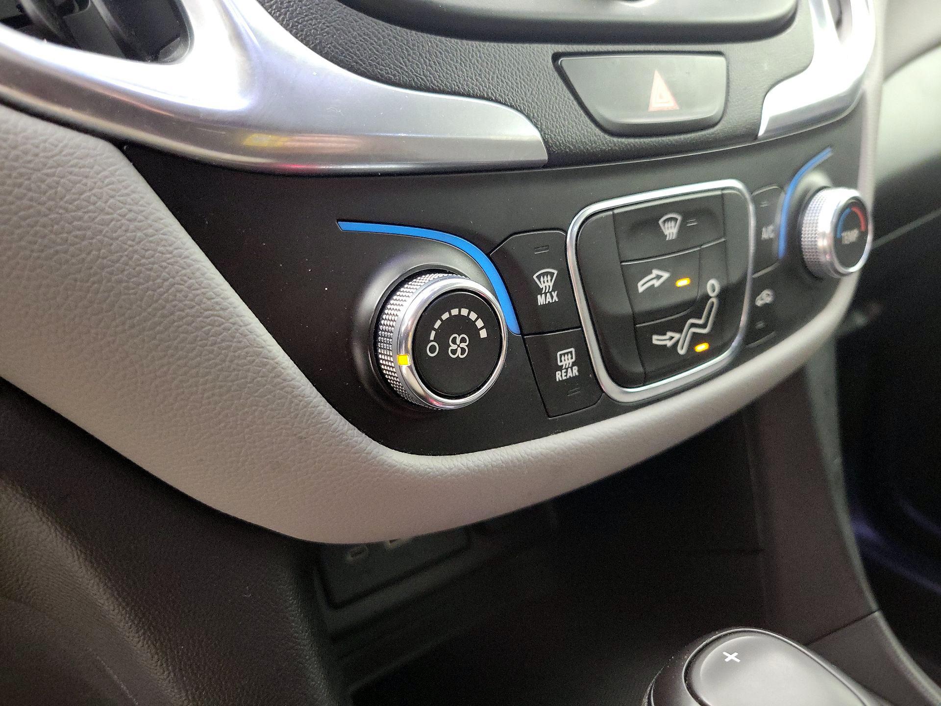 Thumbnail: 2021 Chevrolet Equinox - 16