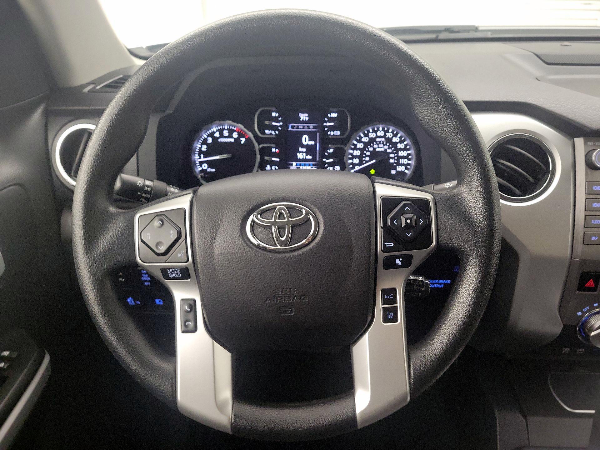 Thumbnail: 2021 Toyota Tundra - 10