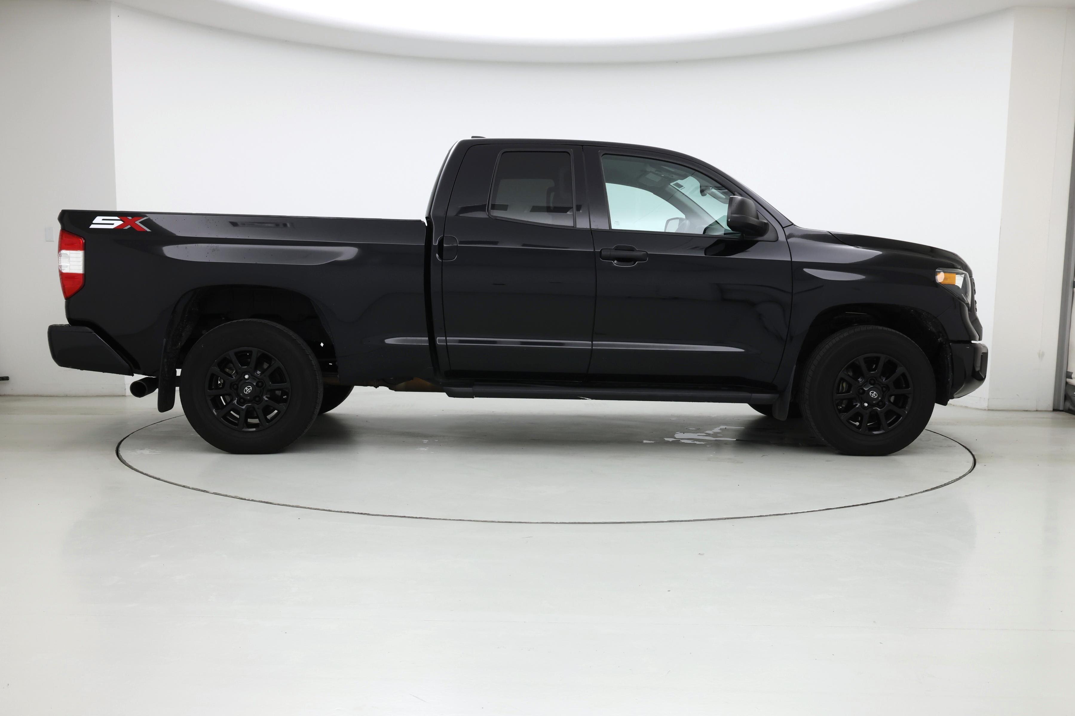 Thumbnail: 2021 Toyota Tundra - 7