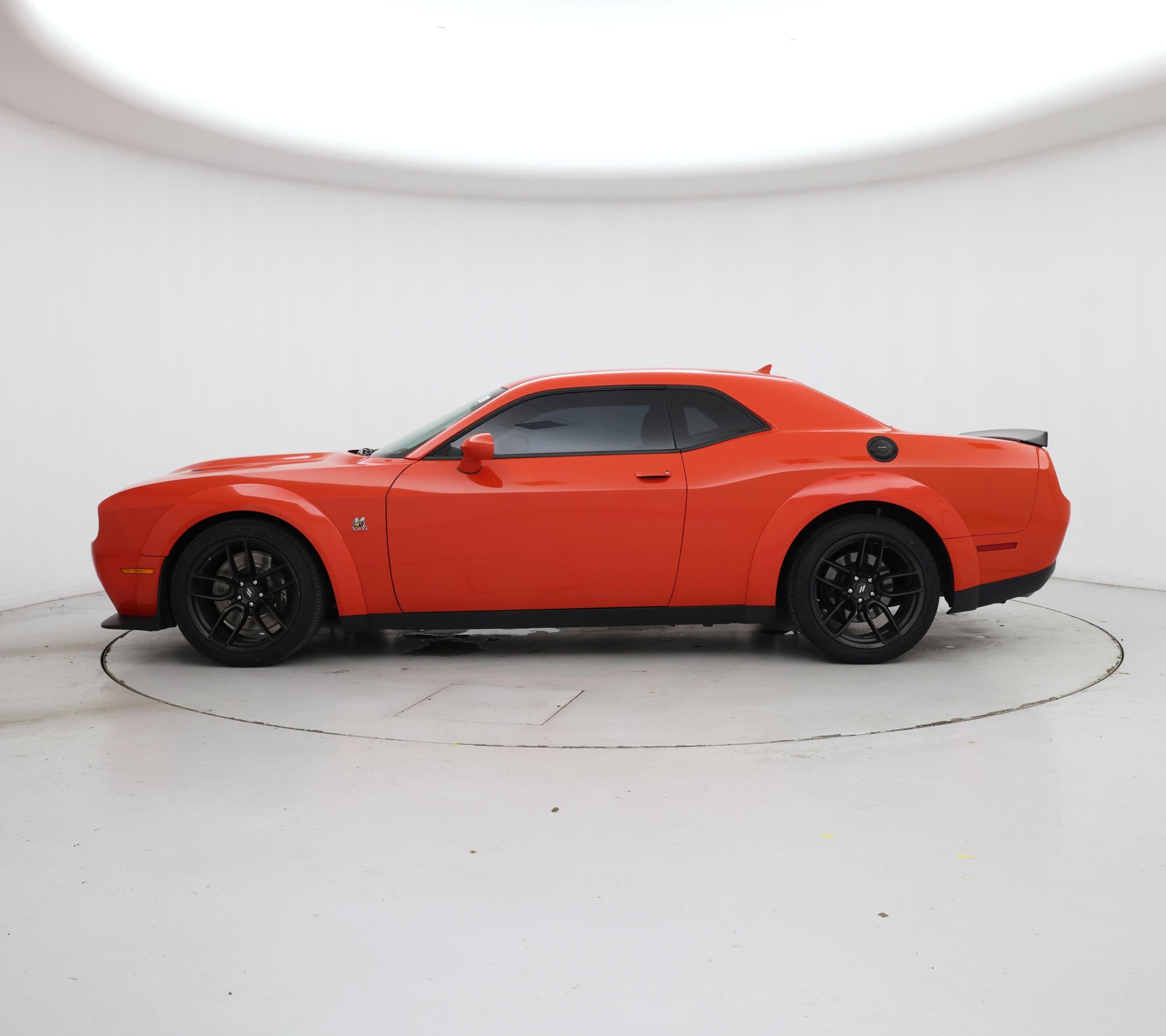 Thumbnail: 2022 Dodge Challenger - 3