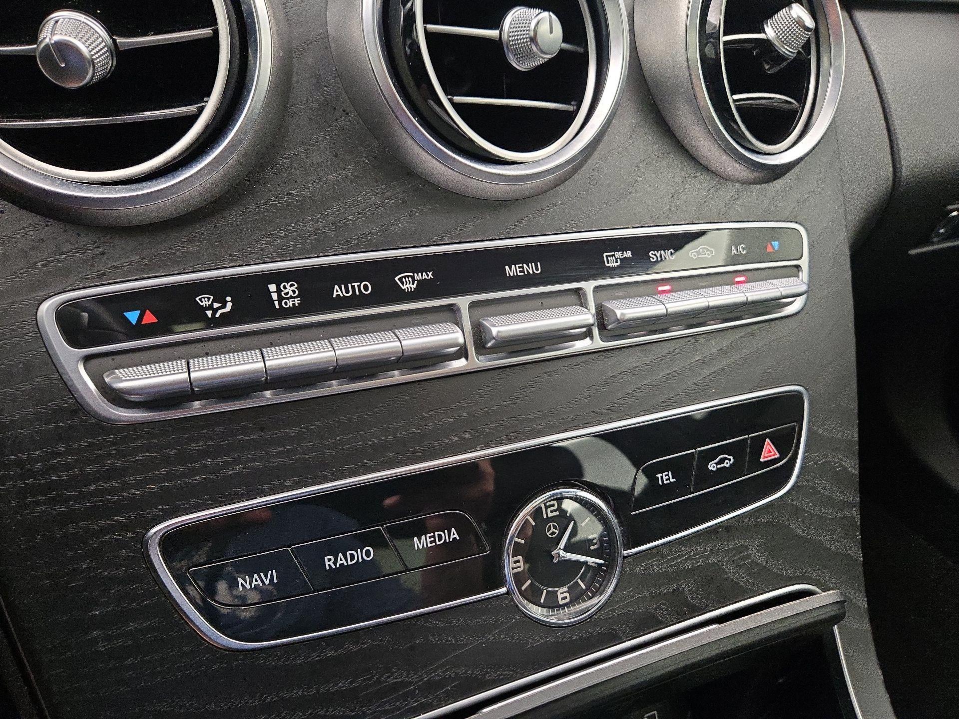 Thumbnail: 2019 Mercedes-Benz C-Class - 16