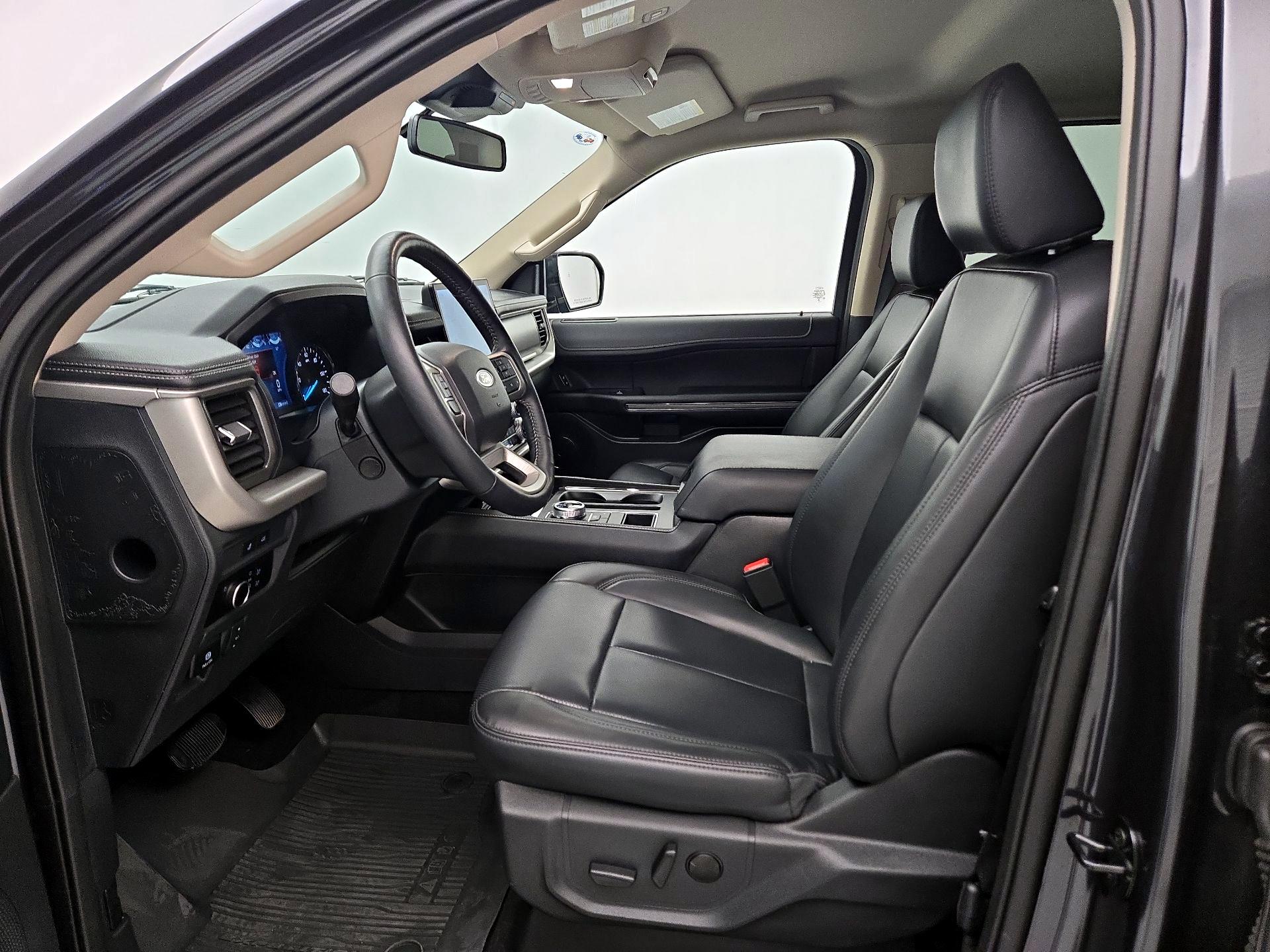 Thumbnail: 2023 Ford Expedition - 11