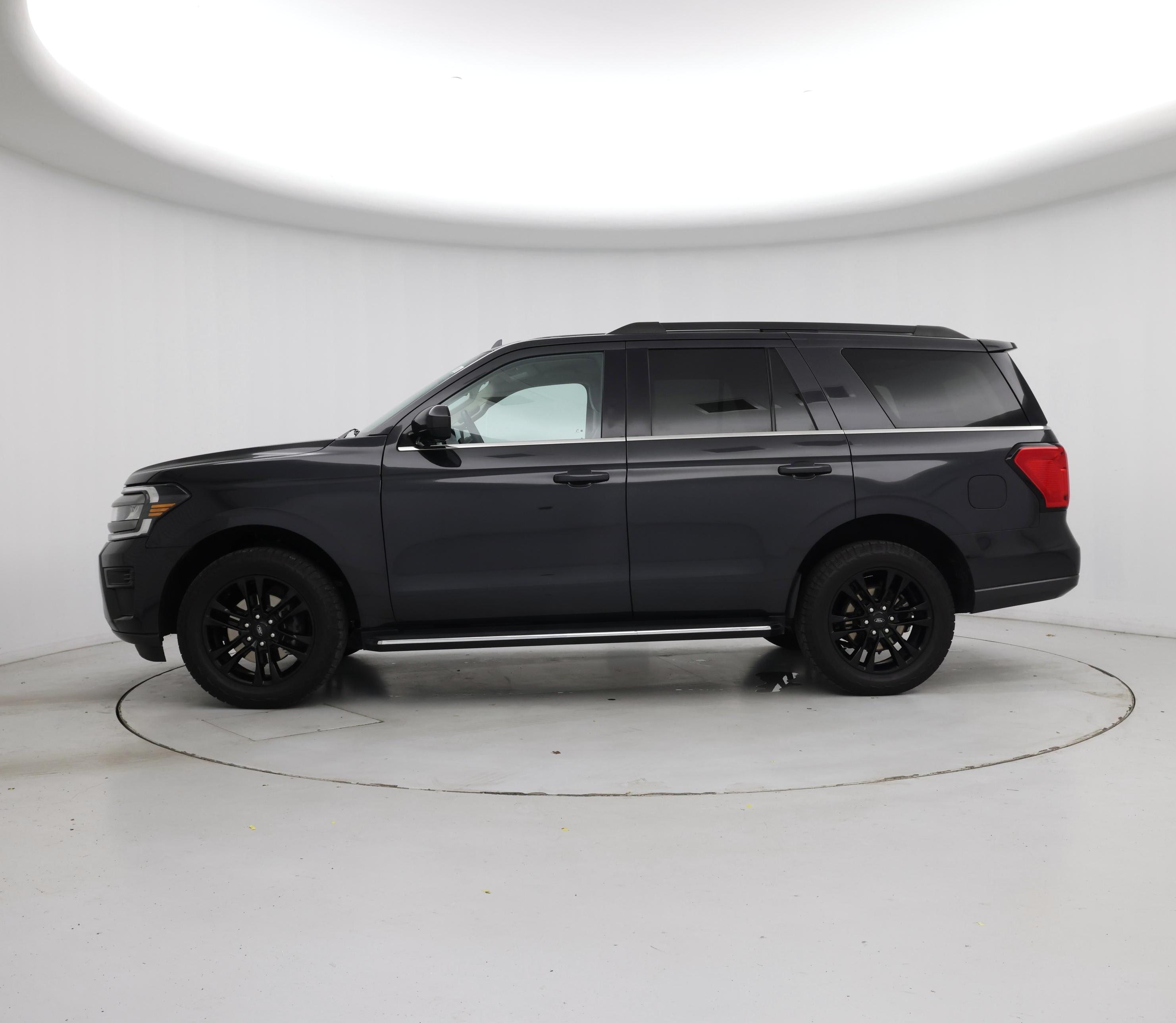 Thumbnail: 2023 Ford Expedition - 3