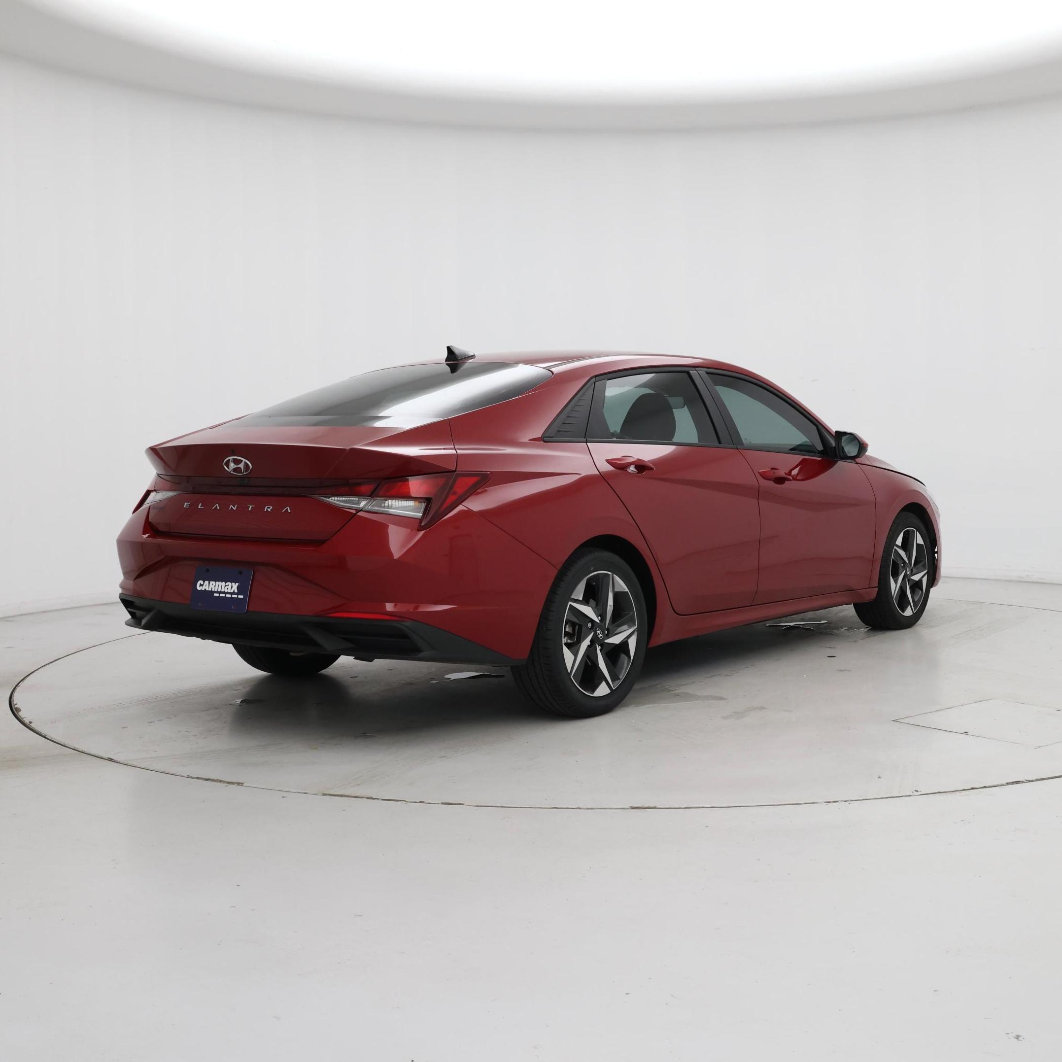 Thumbnail: 2023 Hyundai Elantra - 8