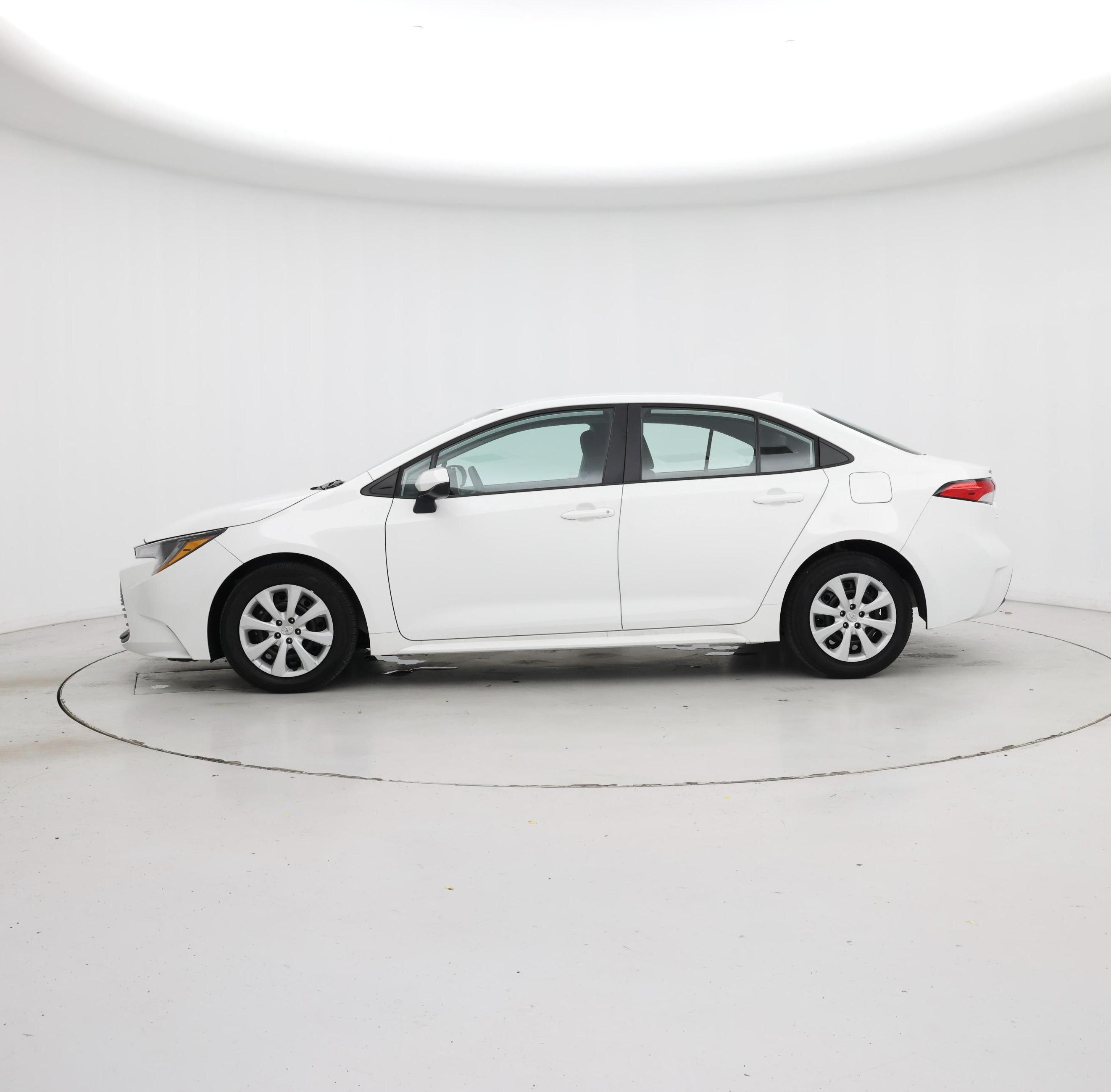 Thumbnail: 2023 Toyota Corolla - 3