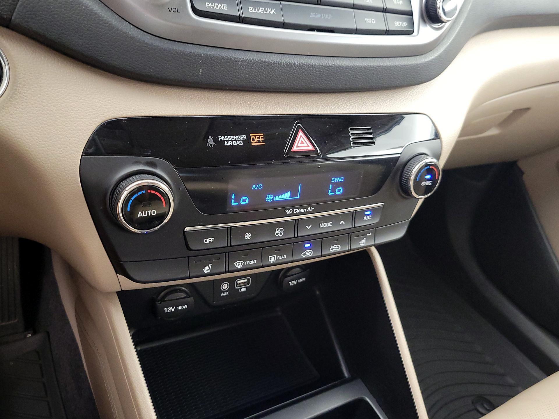 Thumbnail: 2016 Hyundai Tucson - 17