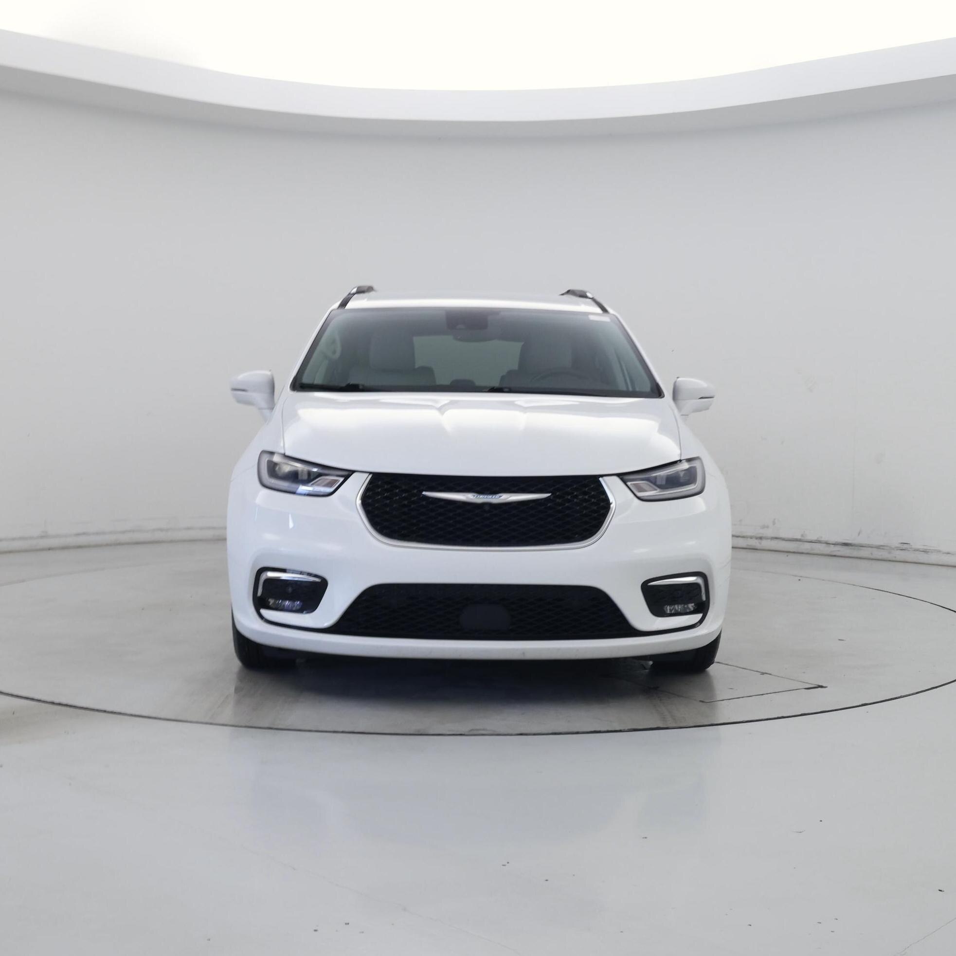 Thumbnail: 2021 Chrysler Pacifica - 5