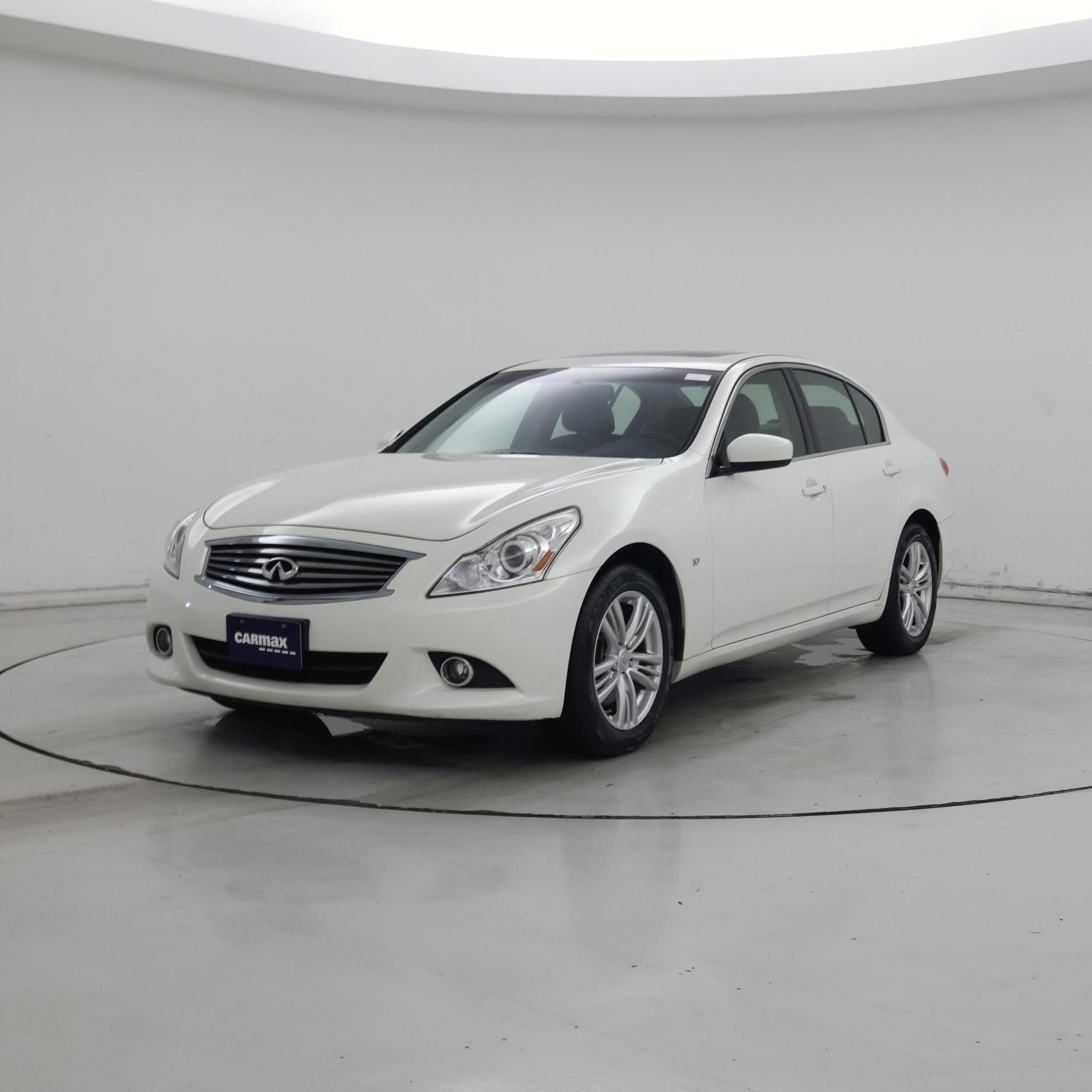 Thumbnail: 2015 INFINITI  - 4