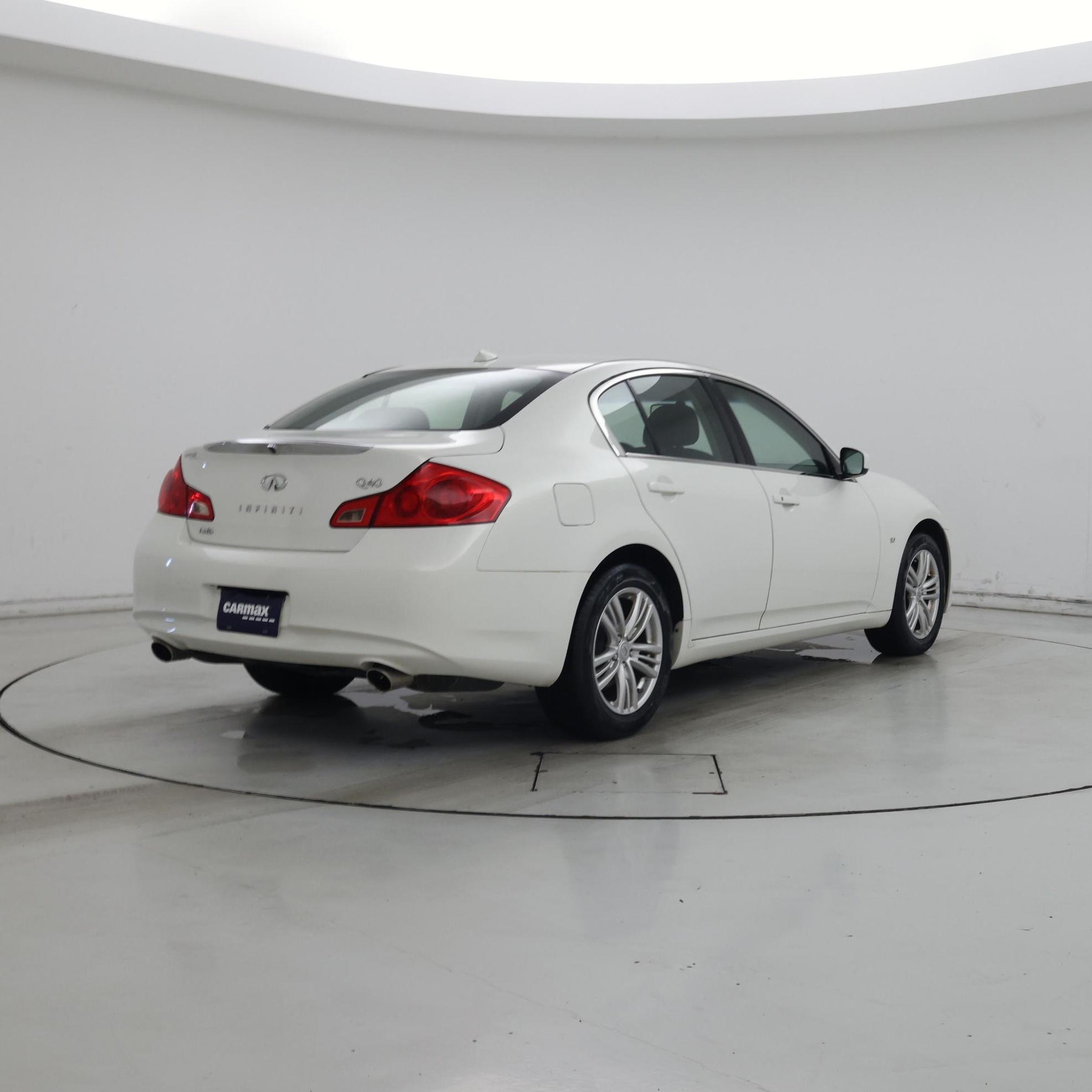 Thumbnail: 2015 INFINITI  - 8