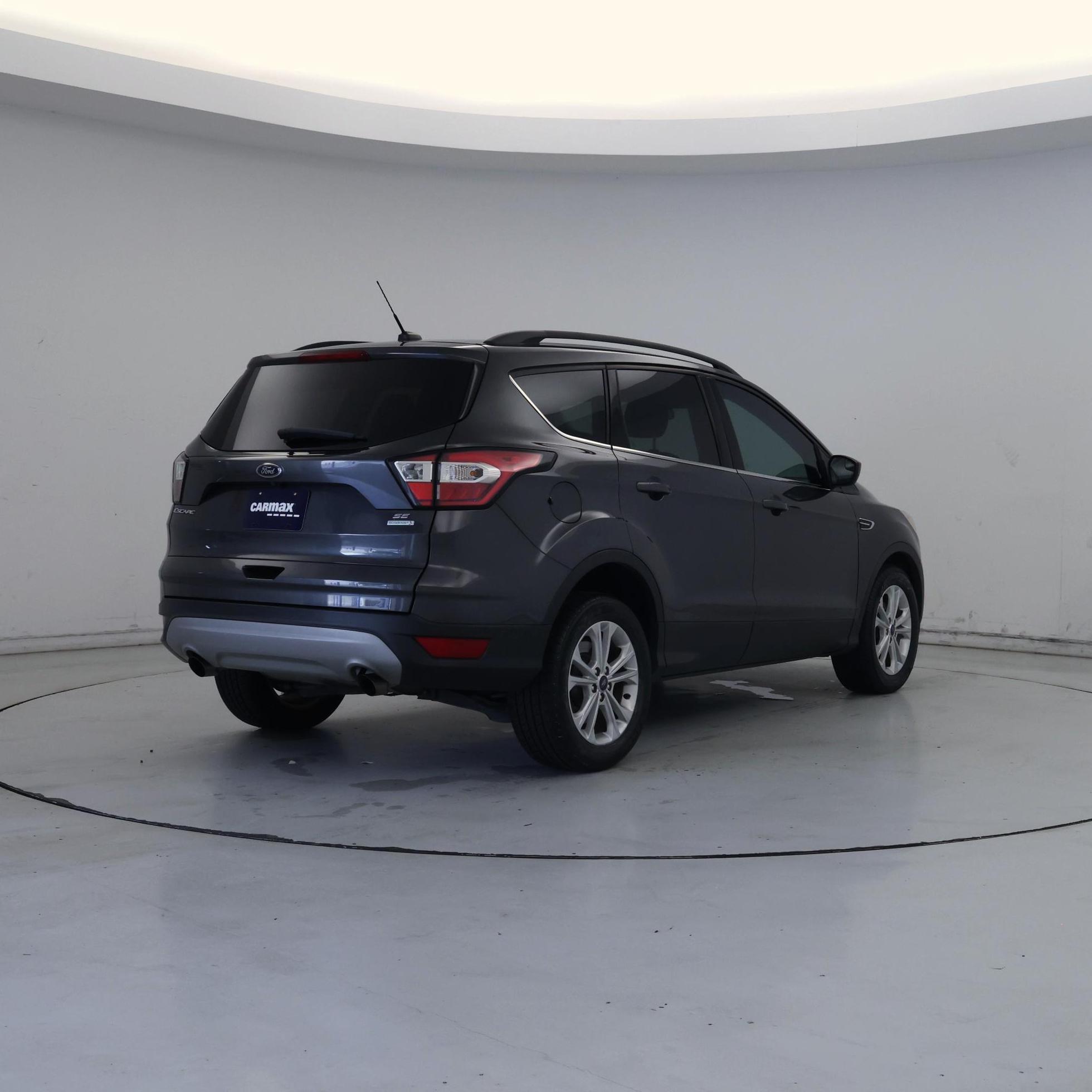Thumbnail: 2018 Ford Escape - 8