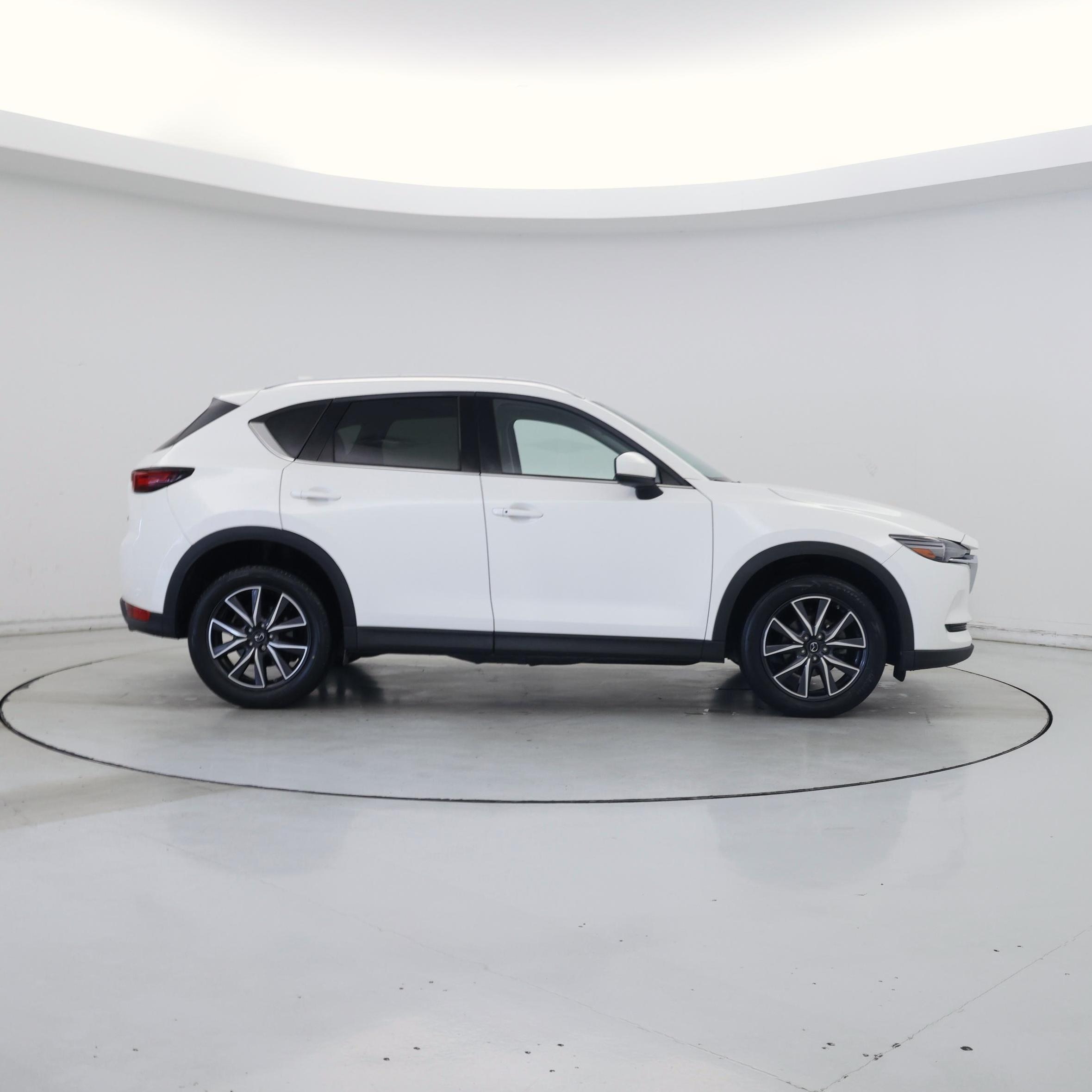 Thumbnail: 2017 Mazda CX-5 - 7