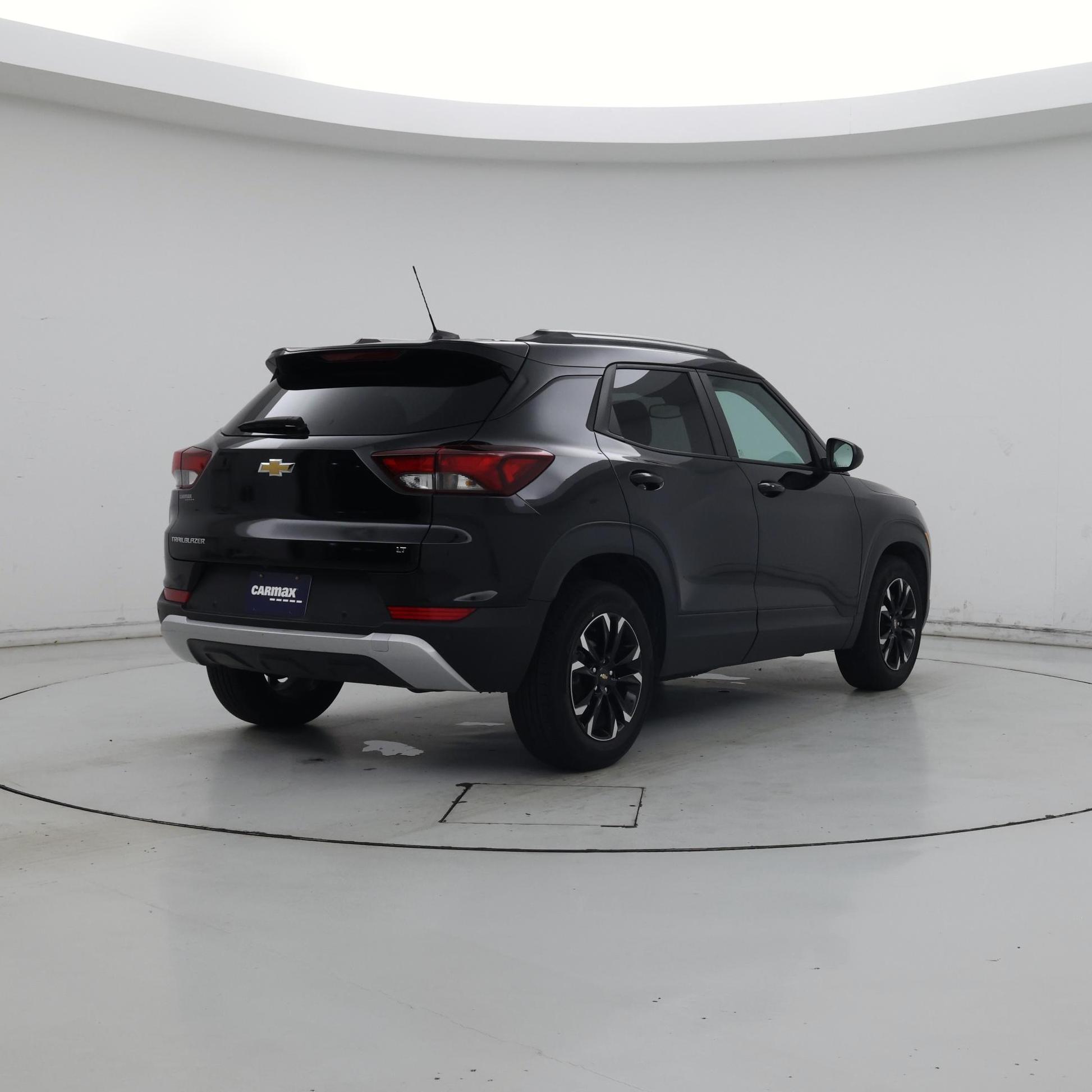 Thumbnail: 2023 Chevrolet TrailBlazer - 8
