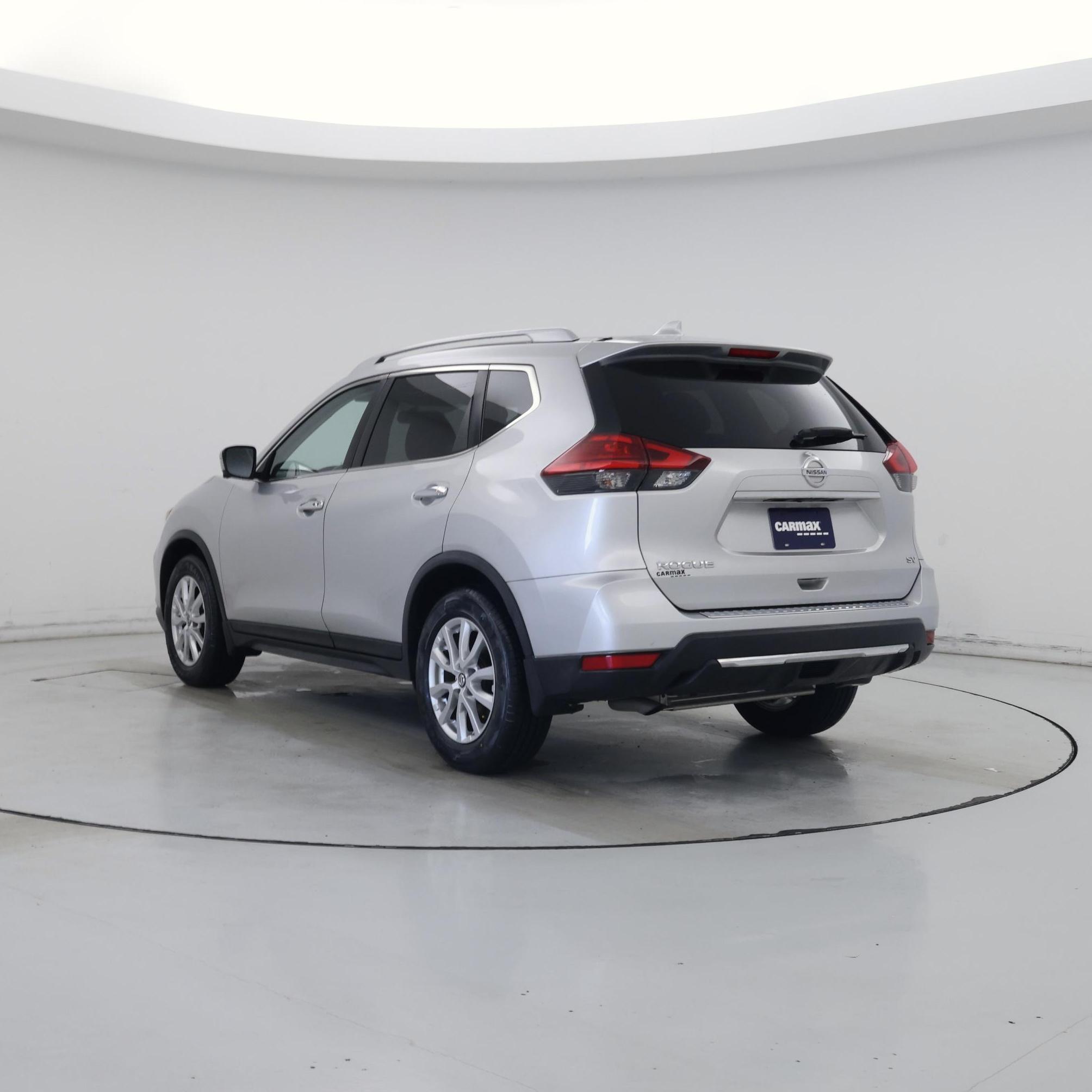 Thumbnail: 2017 Nissan Rogue - 2