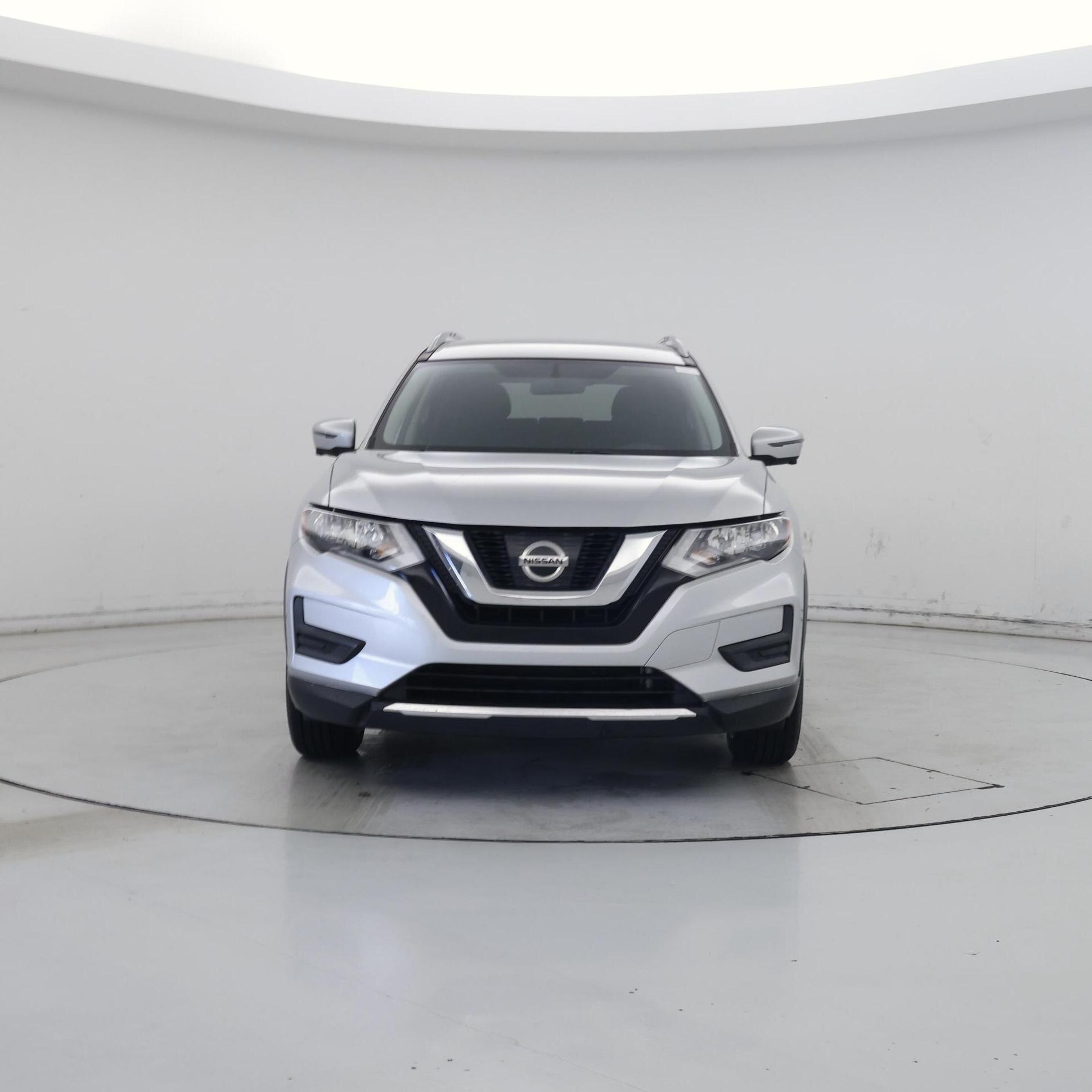 Thumbnail: 2017 Nissan Rogue - 5