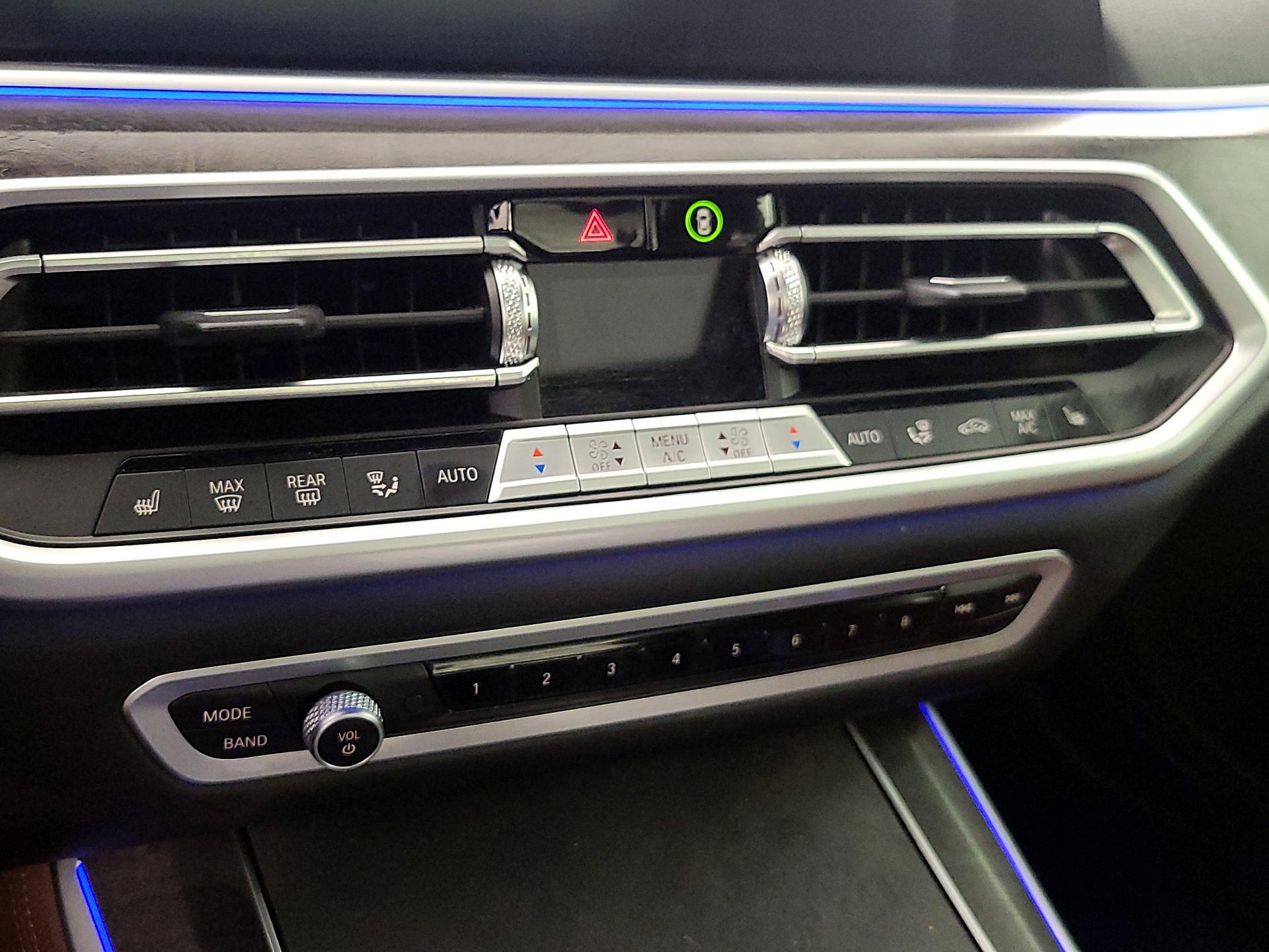 Thumbnail: 2022 BMW X5 - 17