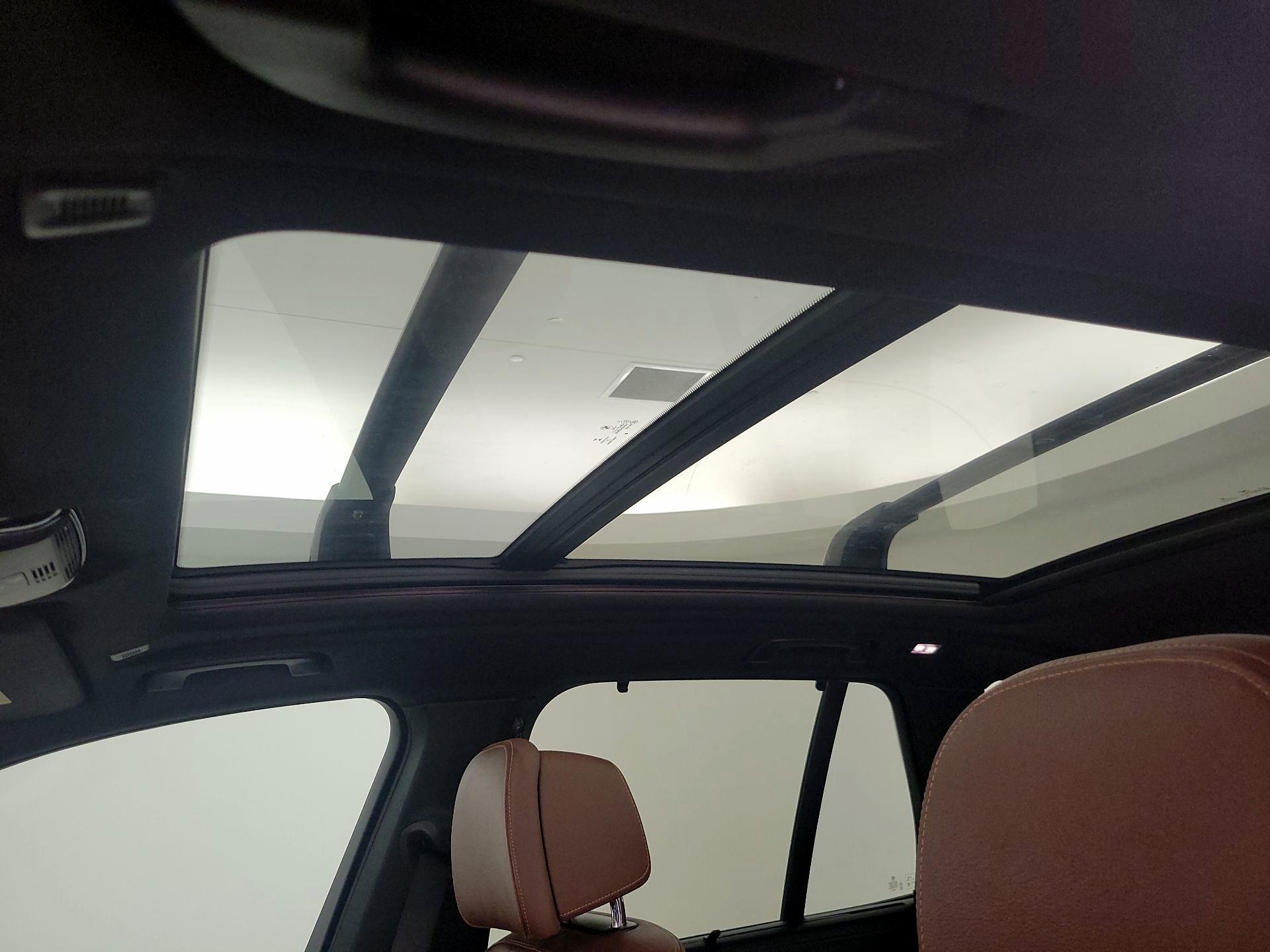 Thumbnail: 2022 BMW X5 - 20