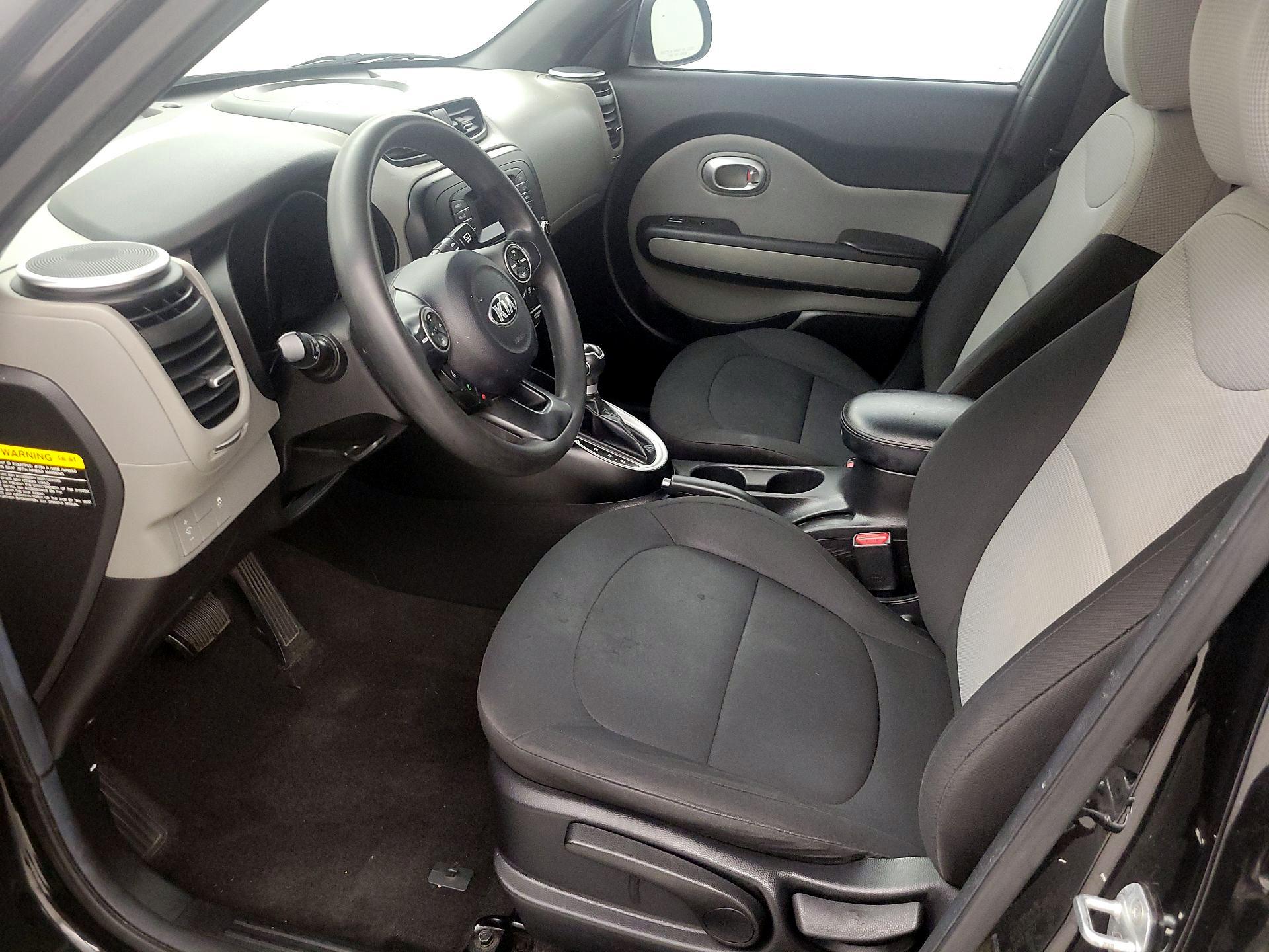 Thumbnail: 2015 Kia Soul - 11