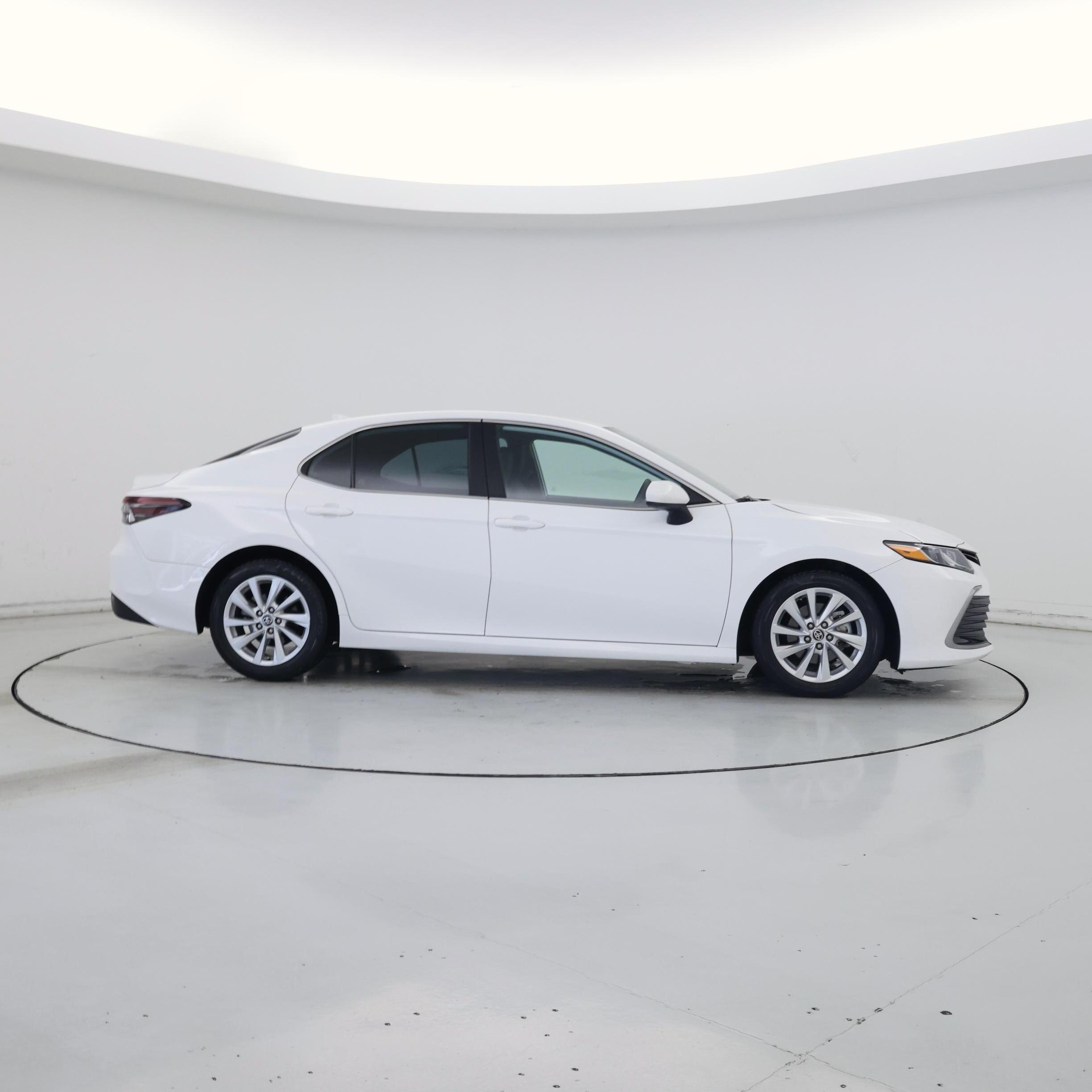 Thumbnail: 2023 Toyota Camry - 7