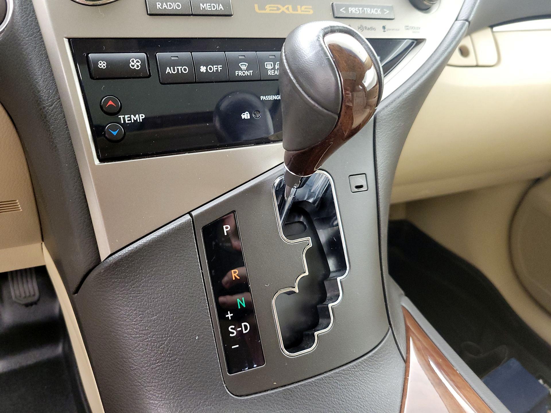 Thumbnail: 2013 Lexus RX - 18
