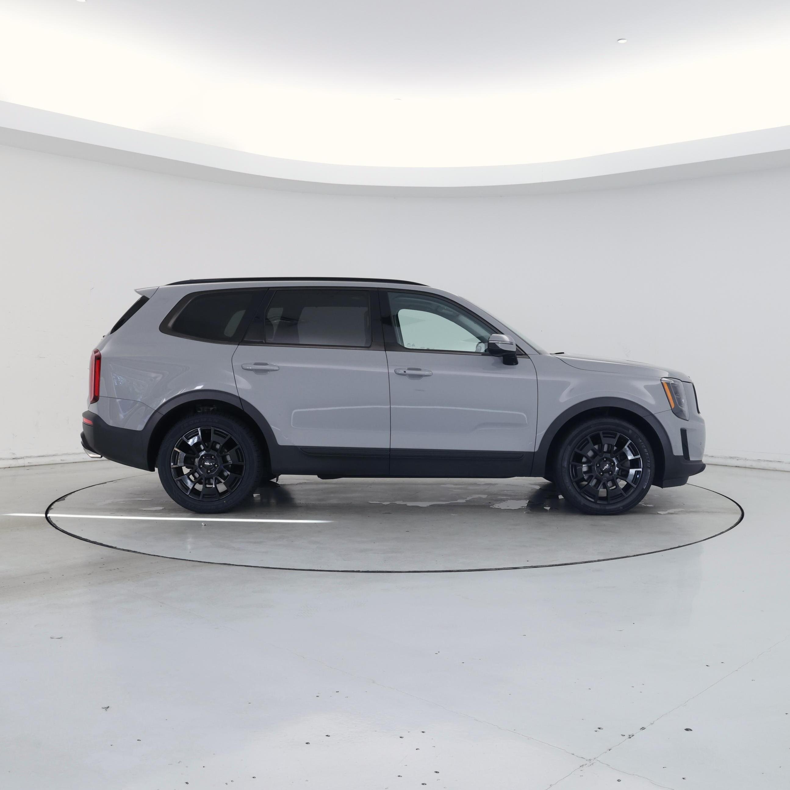 Thumbnail: 2022 Kia Telluride - 7