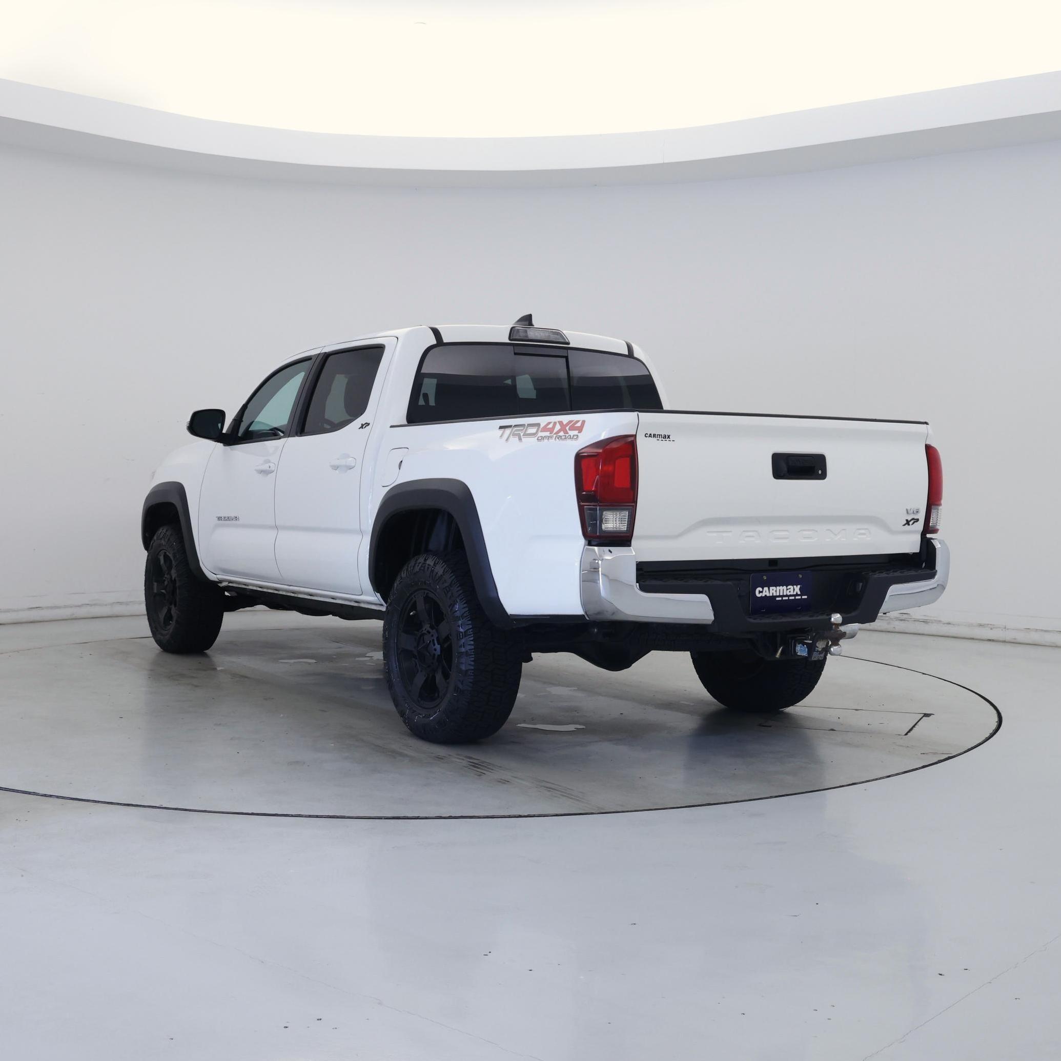 Thumbnail: 2019 Toyota Tacoma - 2