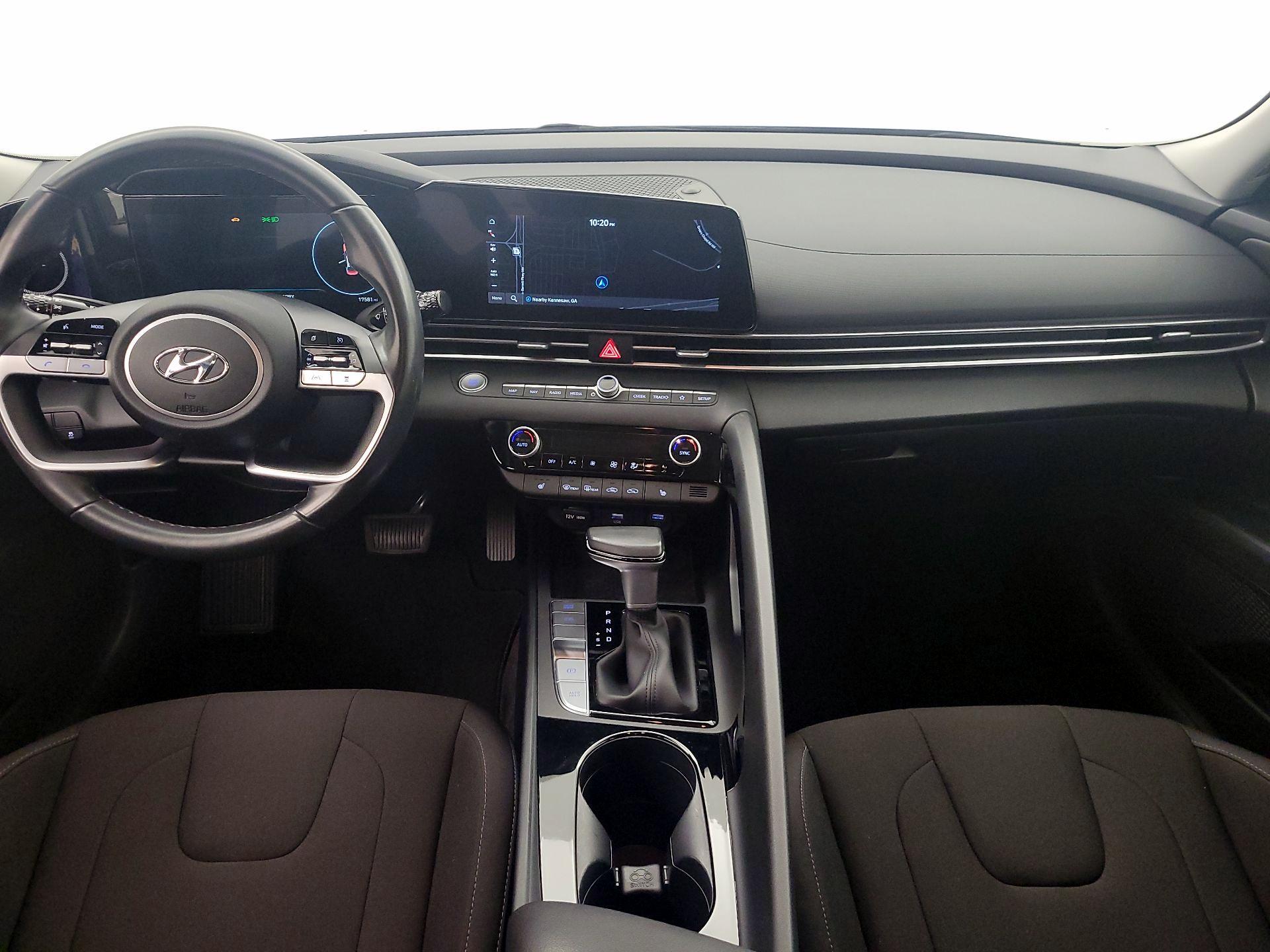 Thumbnail: 2023 Hyundai Elantra - 9