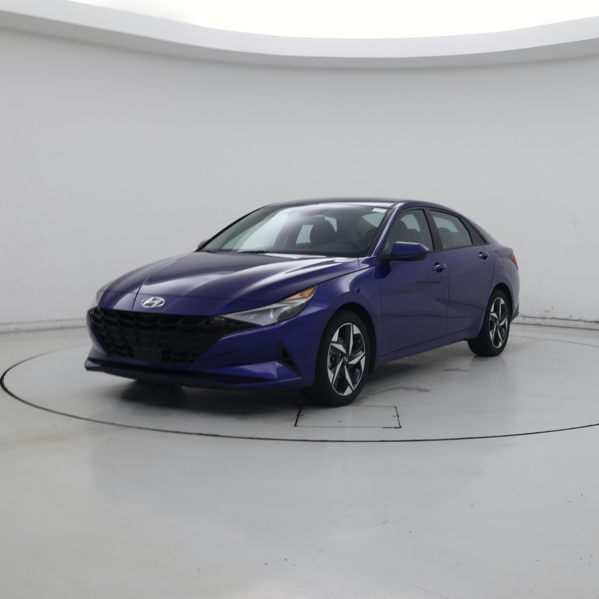 Thumbnail: 2023 Hyundai Elantra - 4