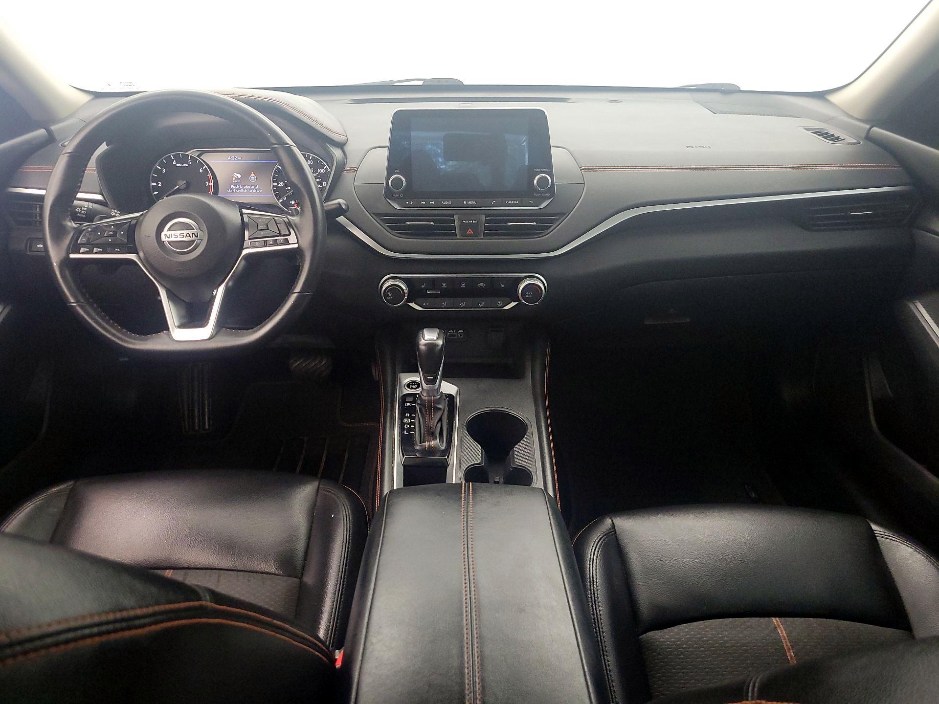 Thumbnail: 2020 Nissan Altima - 9