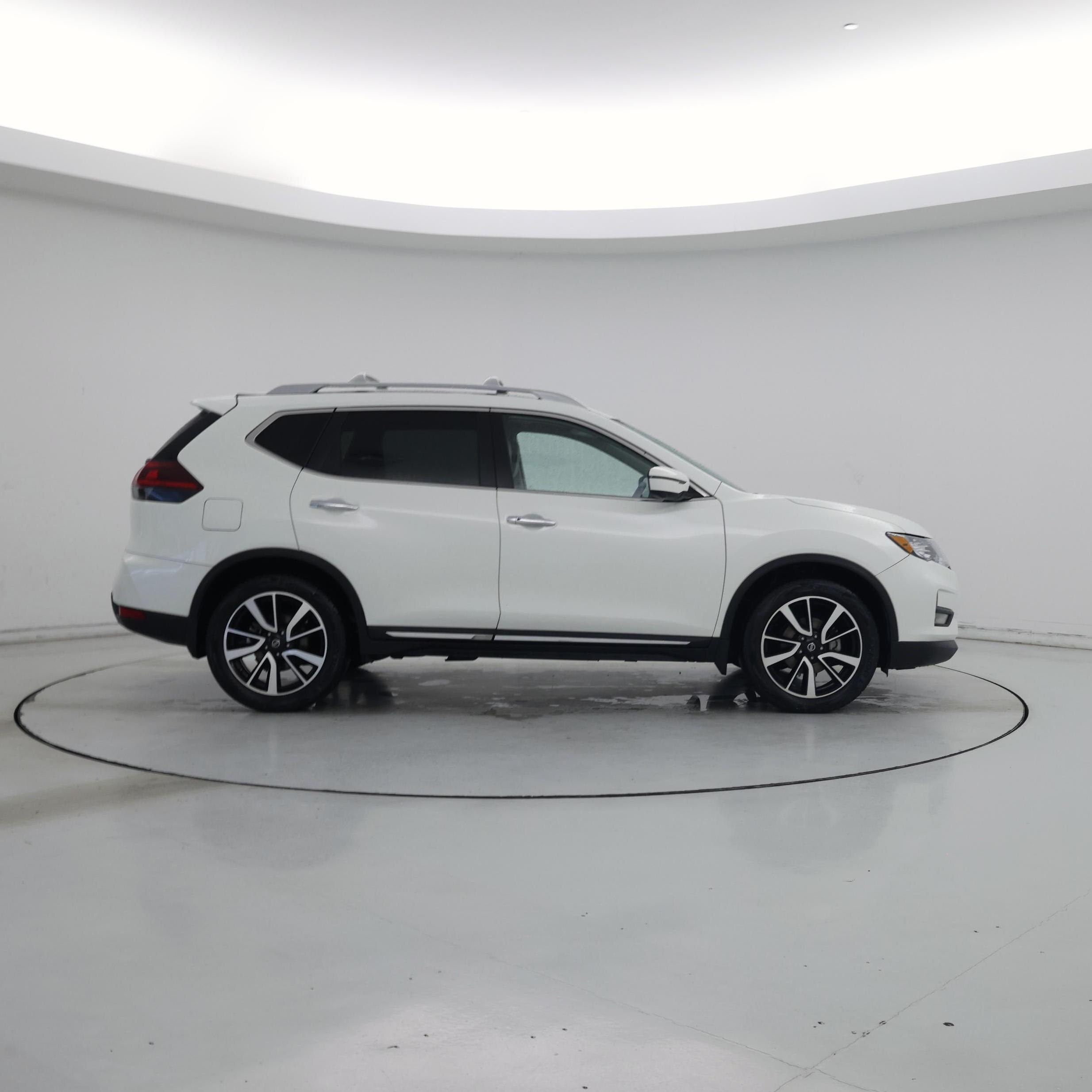 Thumbnail: 2020 Nissan Rogue - 7