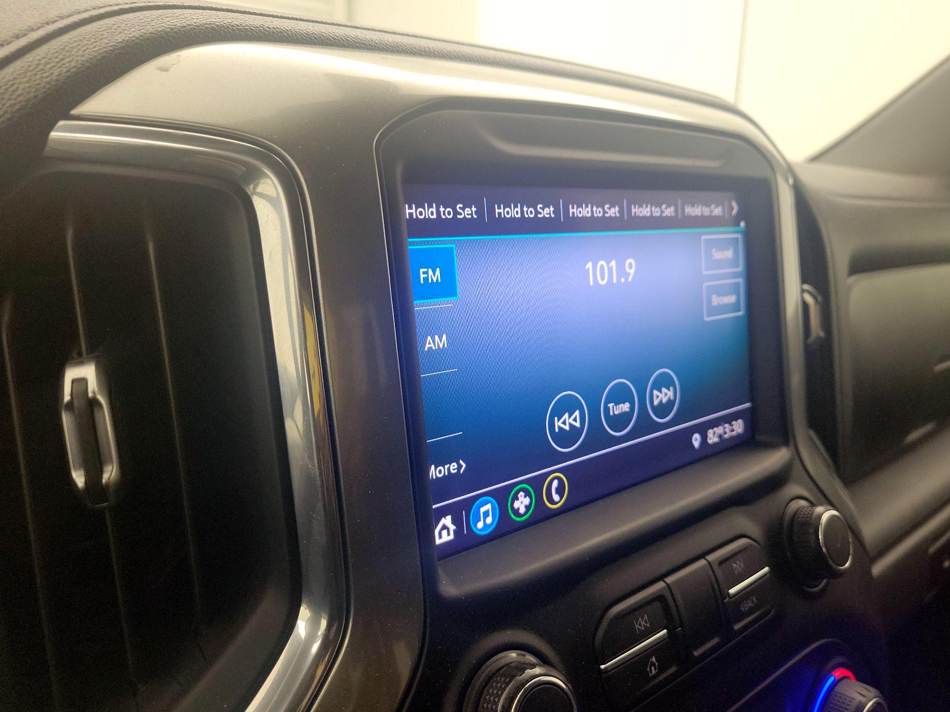 Thumbnail: 2020 Chevrolet Silverado 1500 - 15