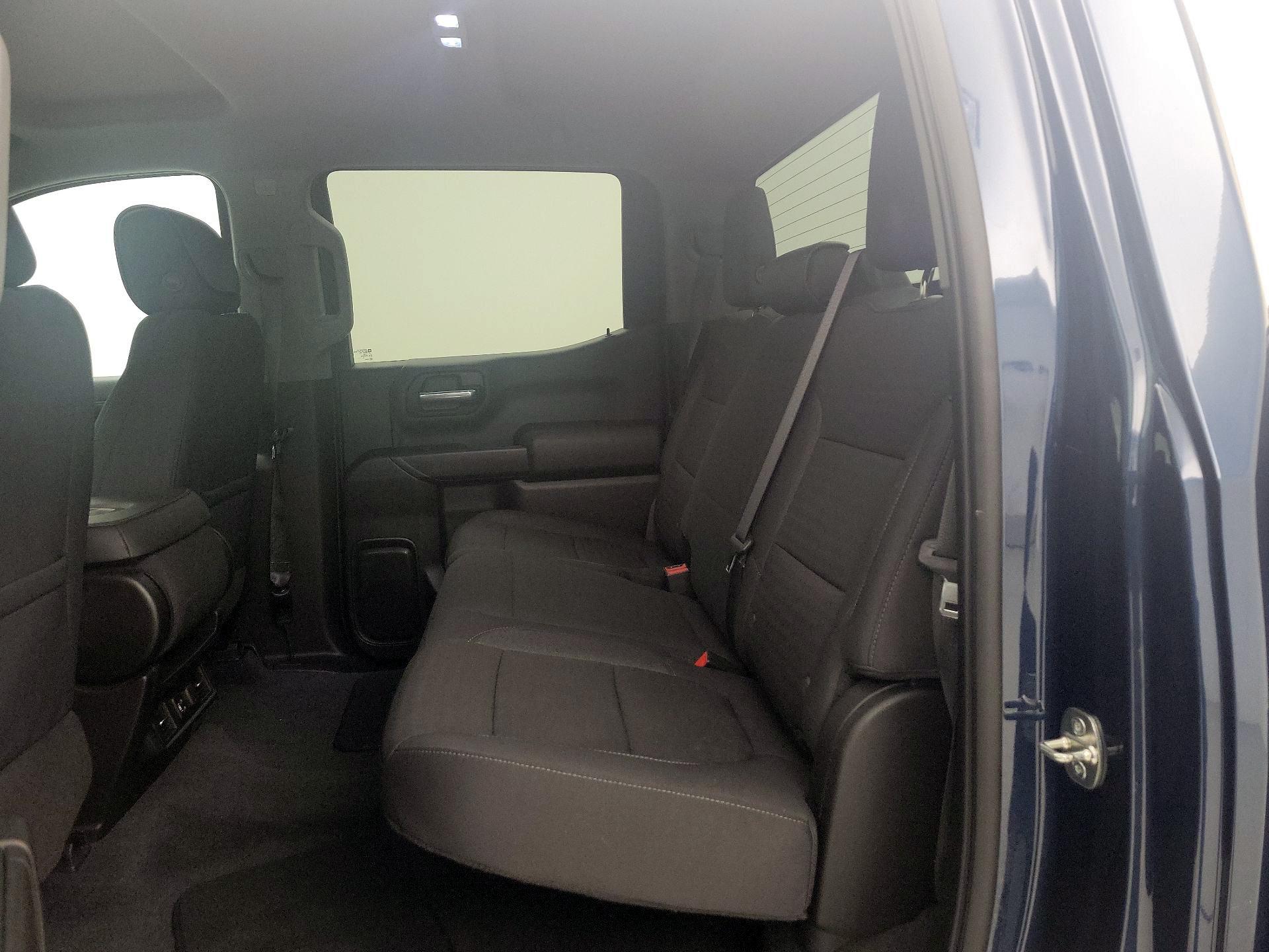 Thumbnail: 2020 Chevrolet Silverado 1500 - 19