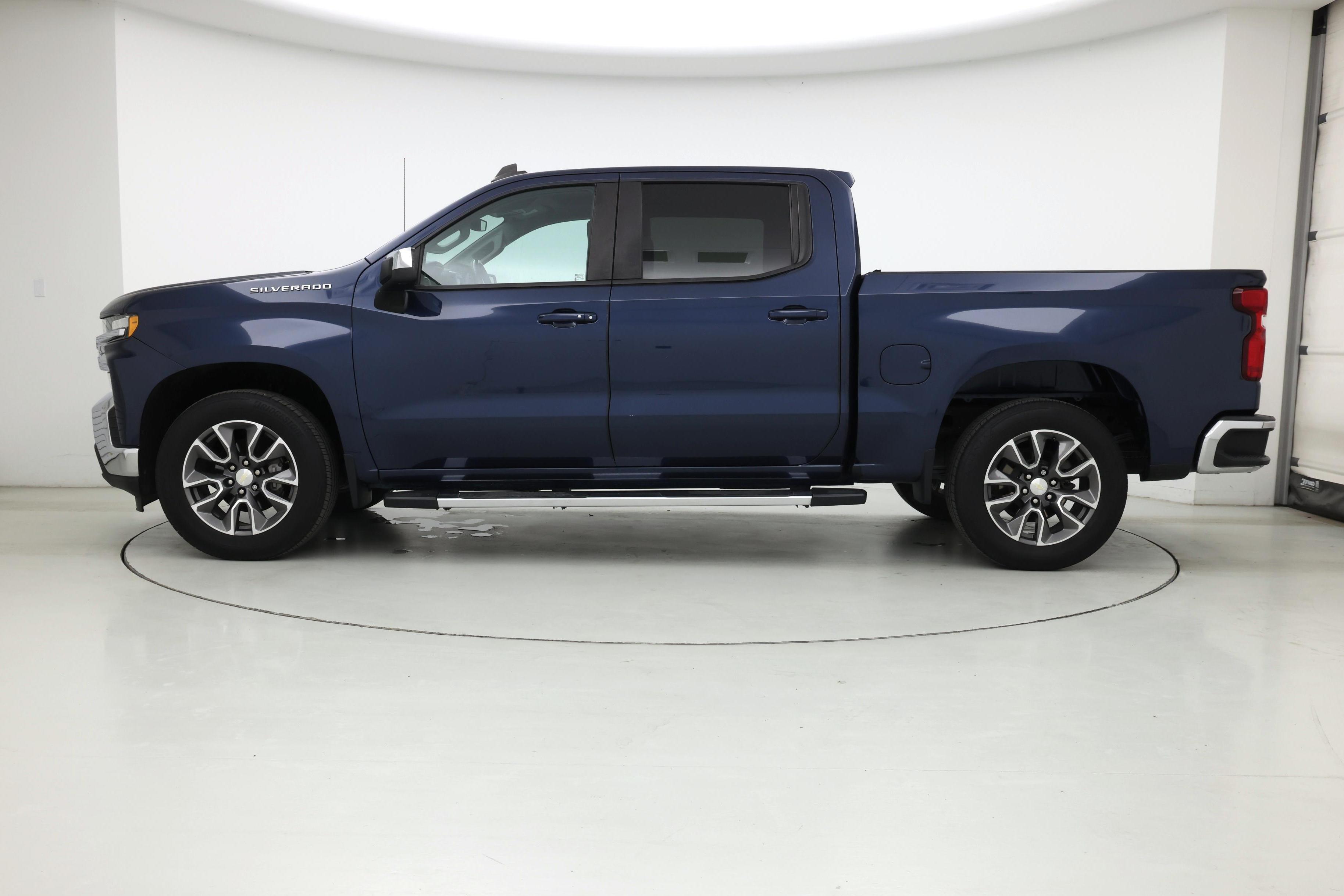 Thumbnail: 2020 Chevrolet Silverado 1500 - 3
