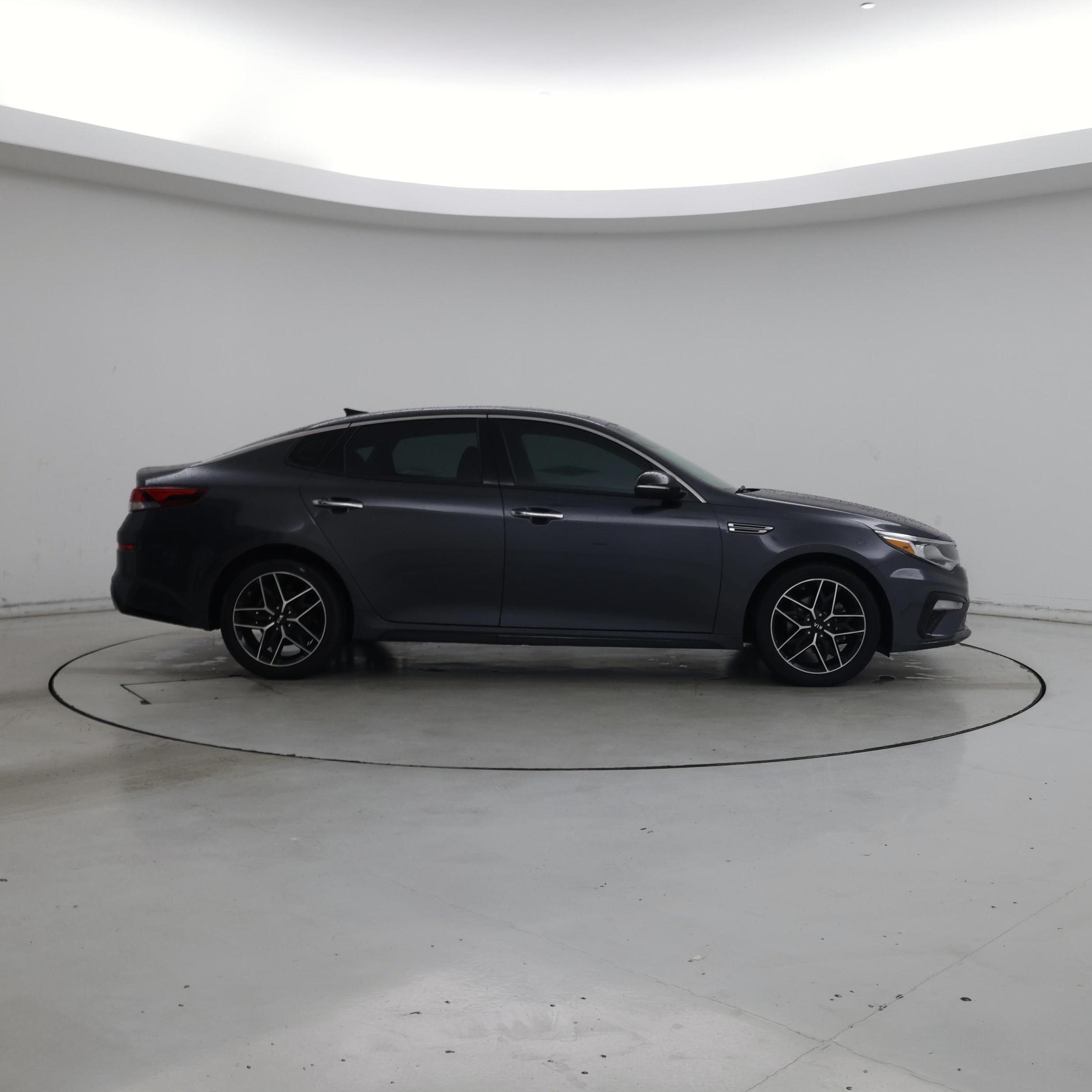 Thumbnail: 2020 Kia Optima - 7