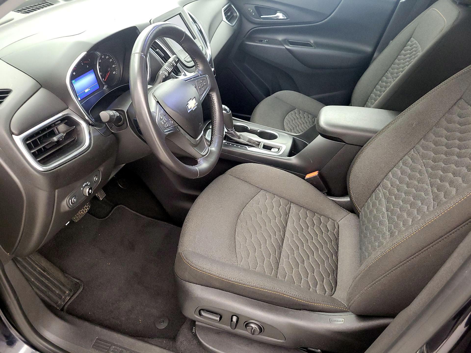 Thumbnail: 2020 Chevrolet Equinox - 11