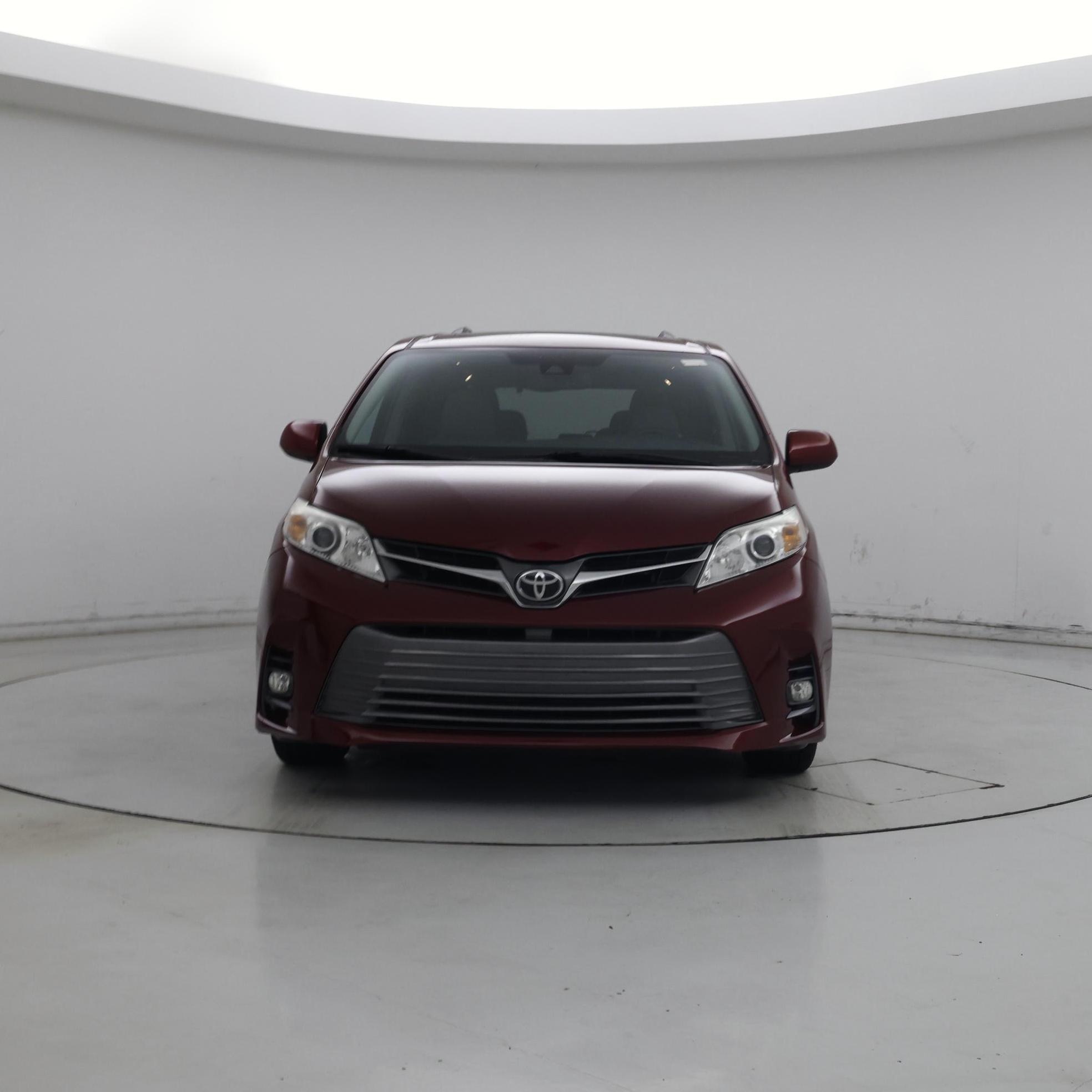 Thumbnail: 2019 Toyota Sienna - 5