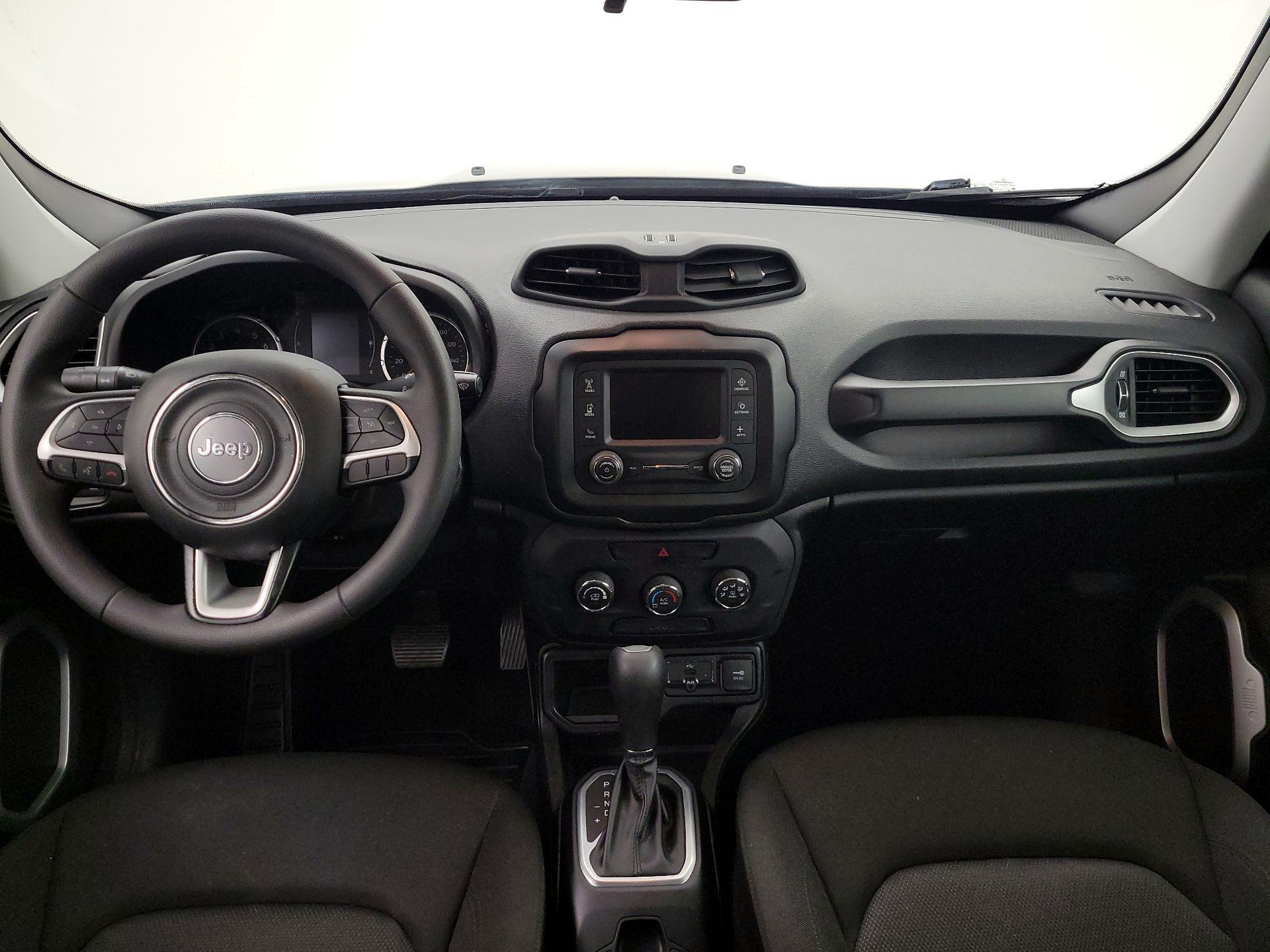 Thumbnail: 2019 Jeep Renegade - 9