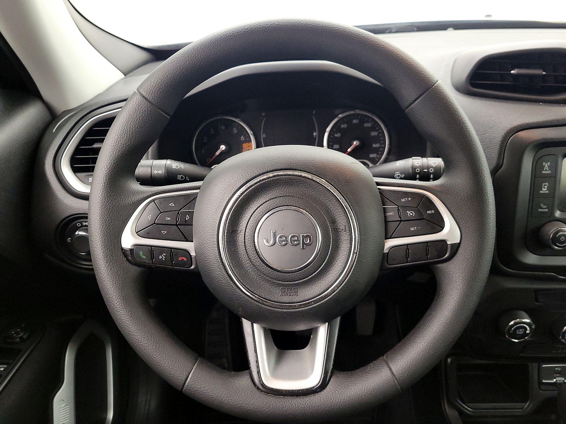 Thumbnail: 2019 Jeep Renegade - 10