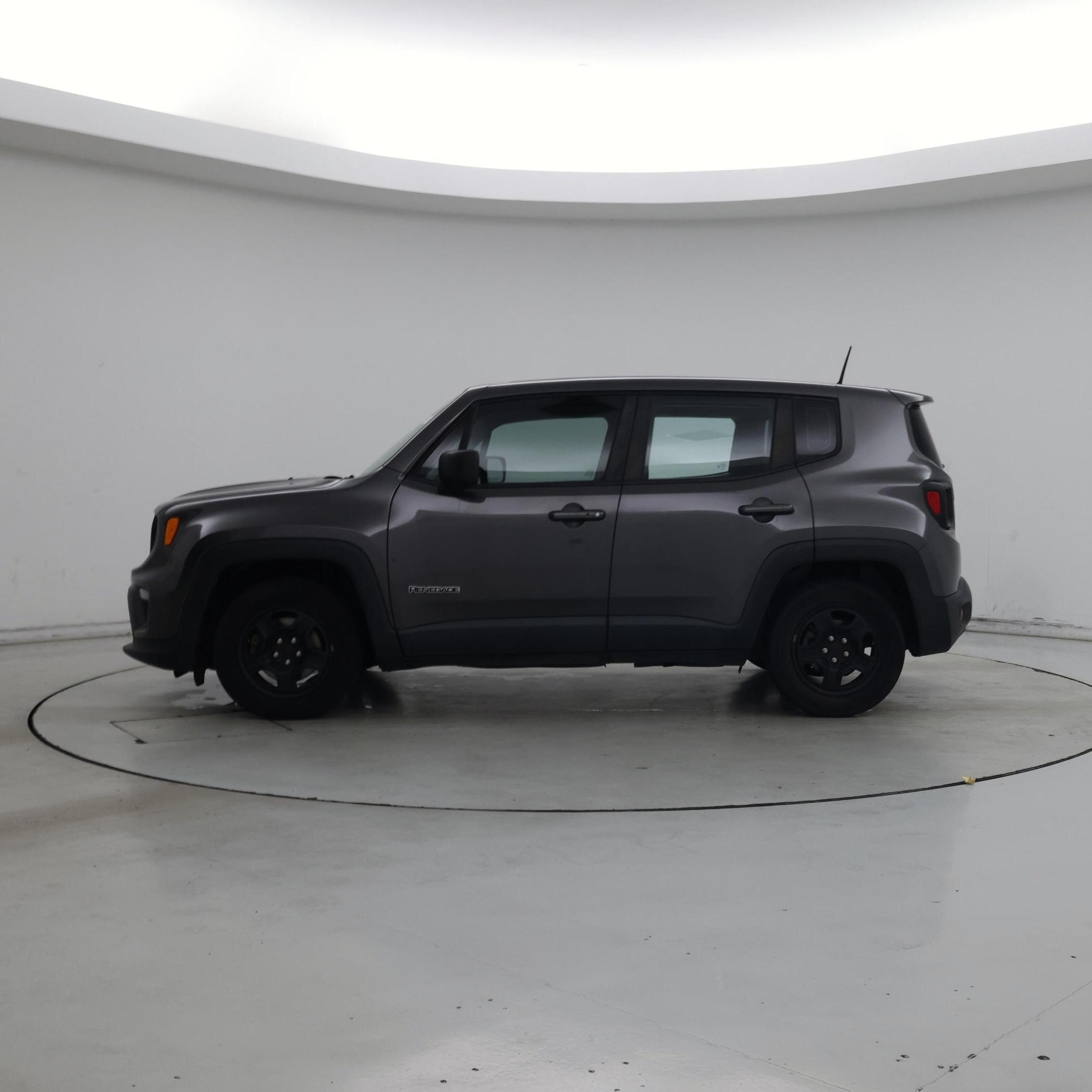Thumbnail: 2019 Jeep Renegade - 3