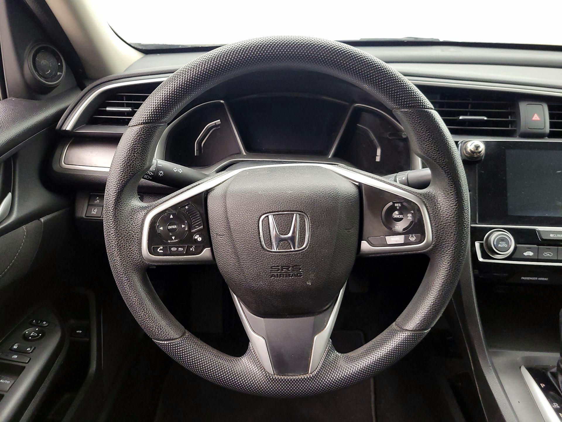 Thumbnail: 2016 Honda Civic - 10